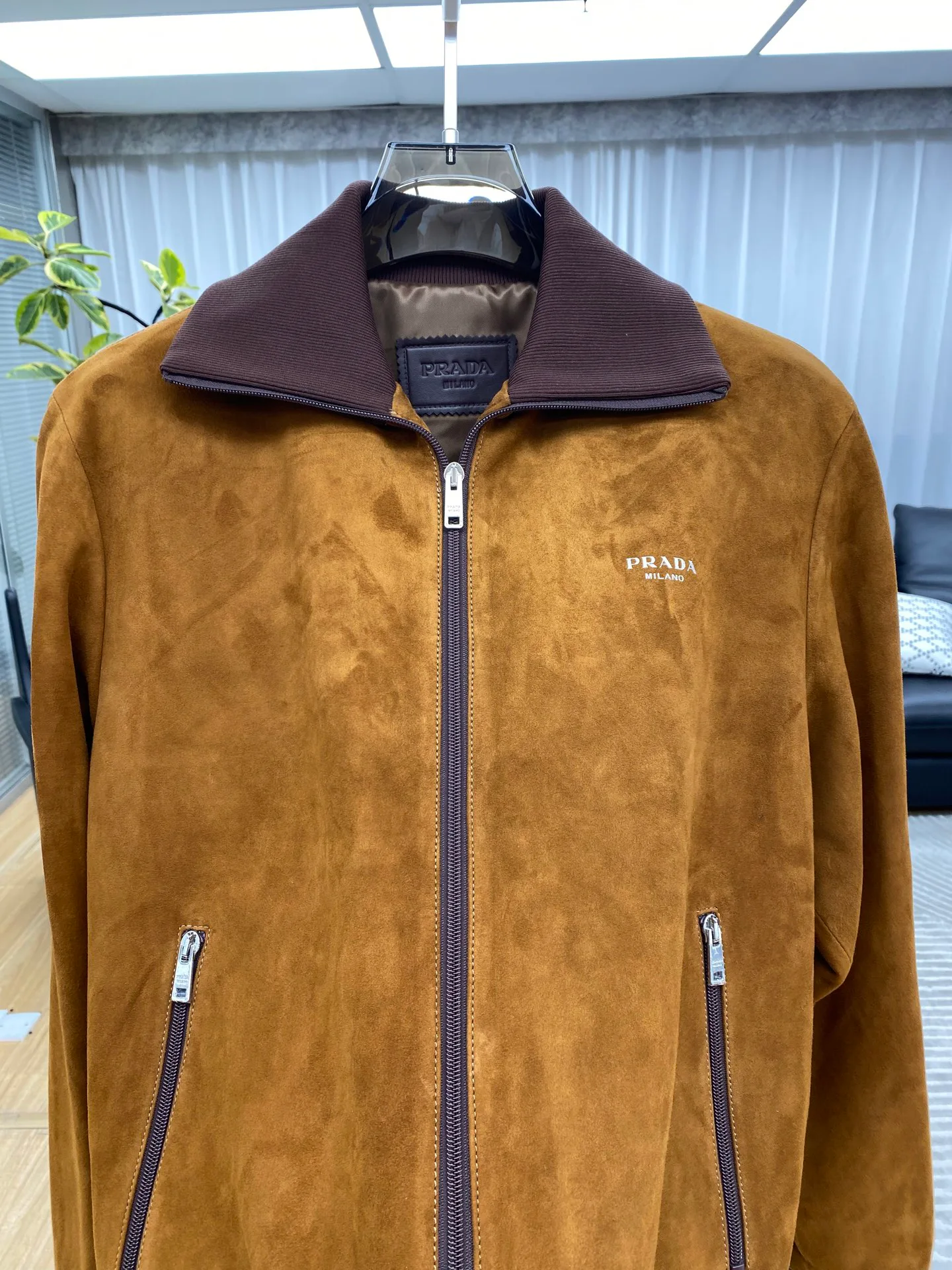 Кожаные Куртки И Дублёнки Мужские Prada 1859700