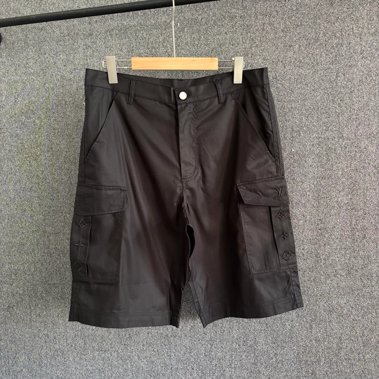 Шорты Женские Louis Vuitton 12696050