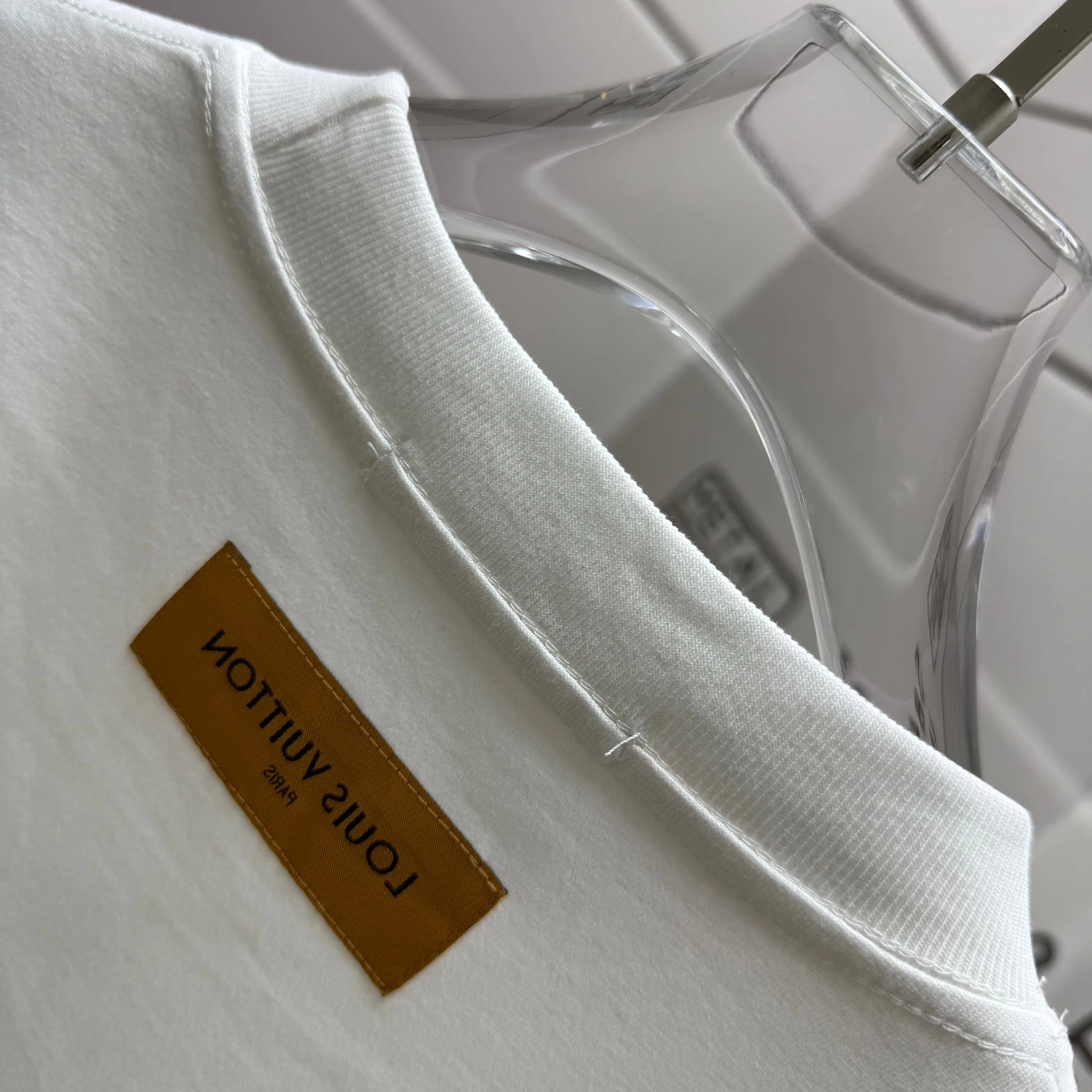 Футболки Женские Louis Vuitton 889893