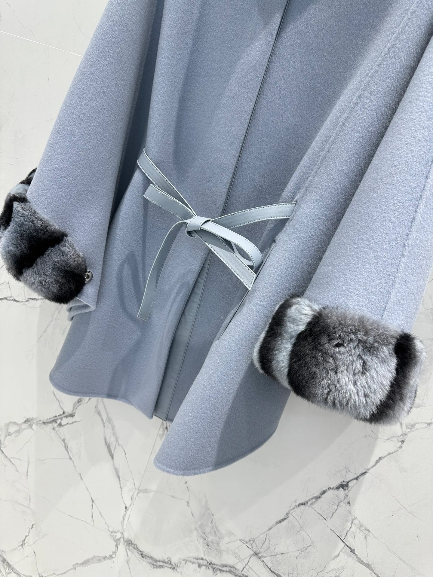 Пальто Женские Loro Piana 18513171