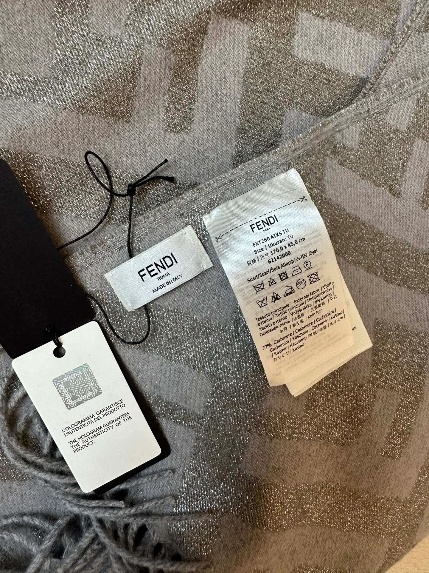 Шарфы Fendi 1437069