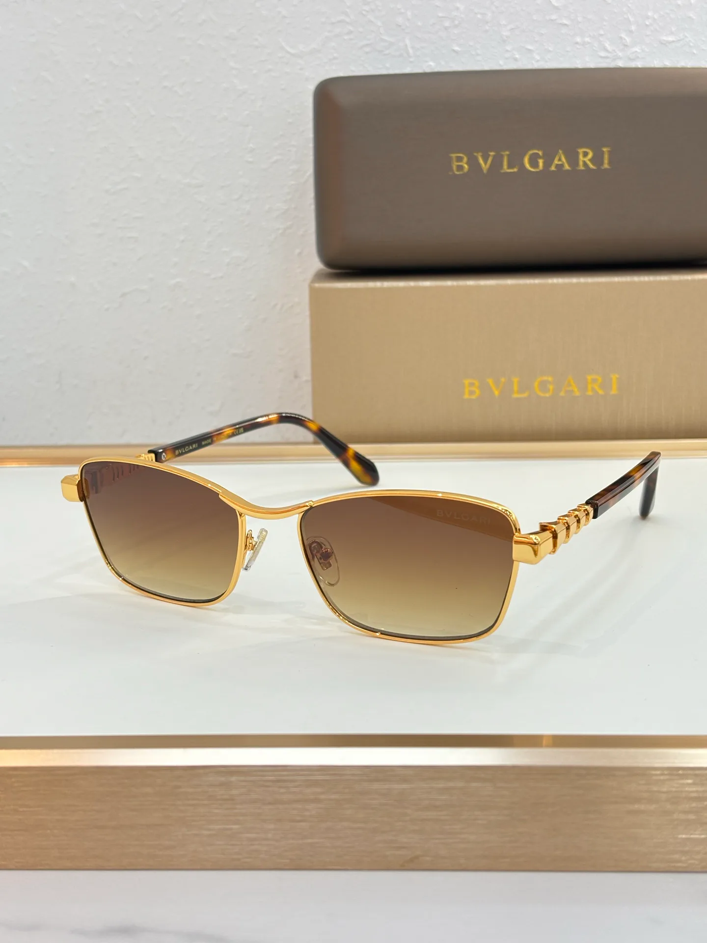Очки Bvlgari 18325672