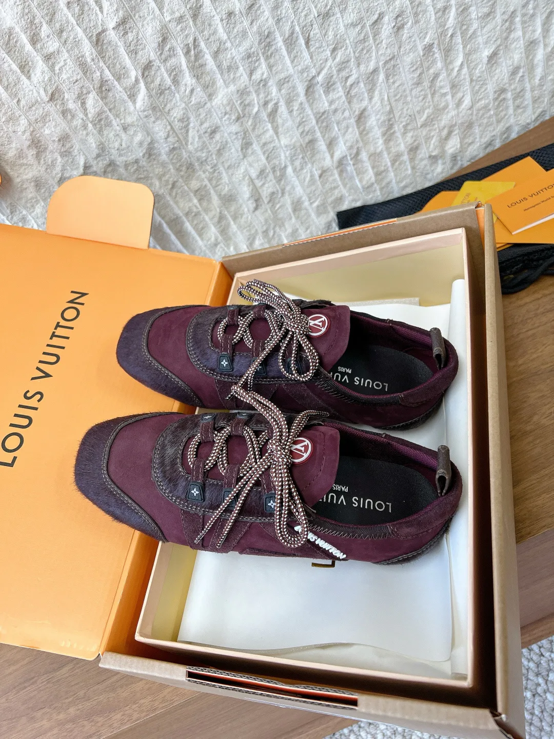 Кроссовки Женские Louis Vuitton 1333013