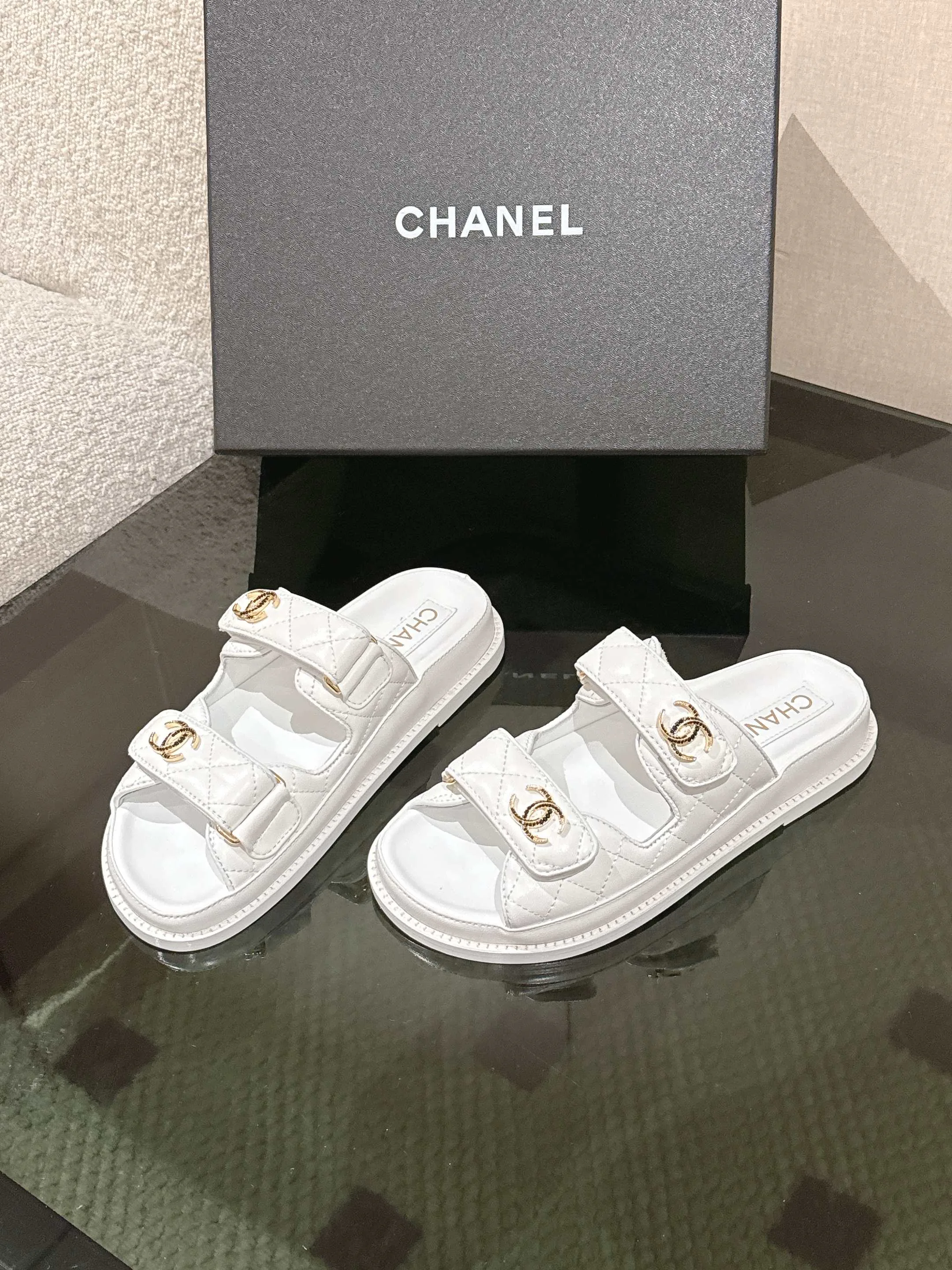 Сандалии Женские Chanel 13633834