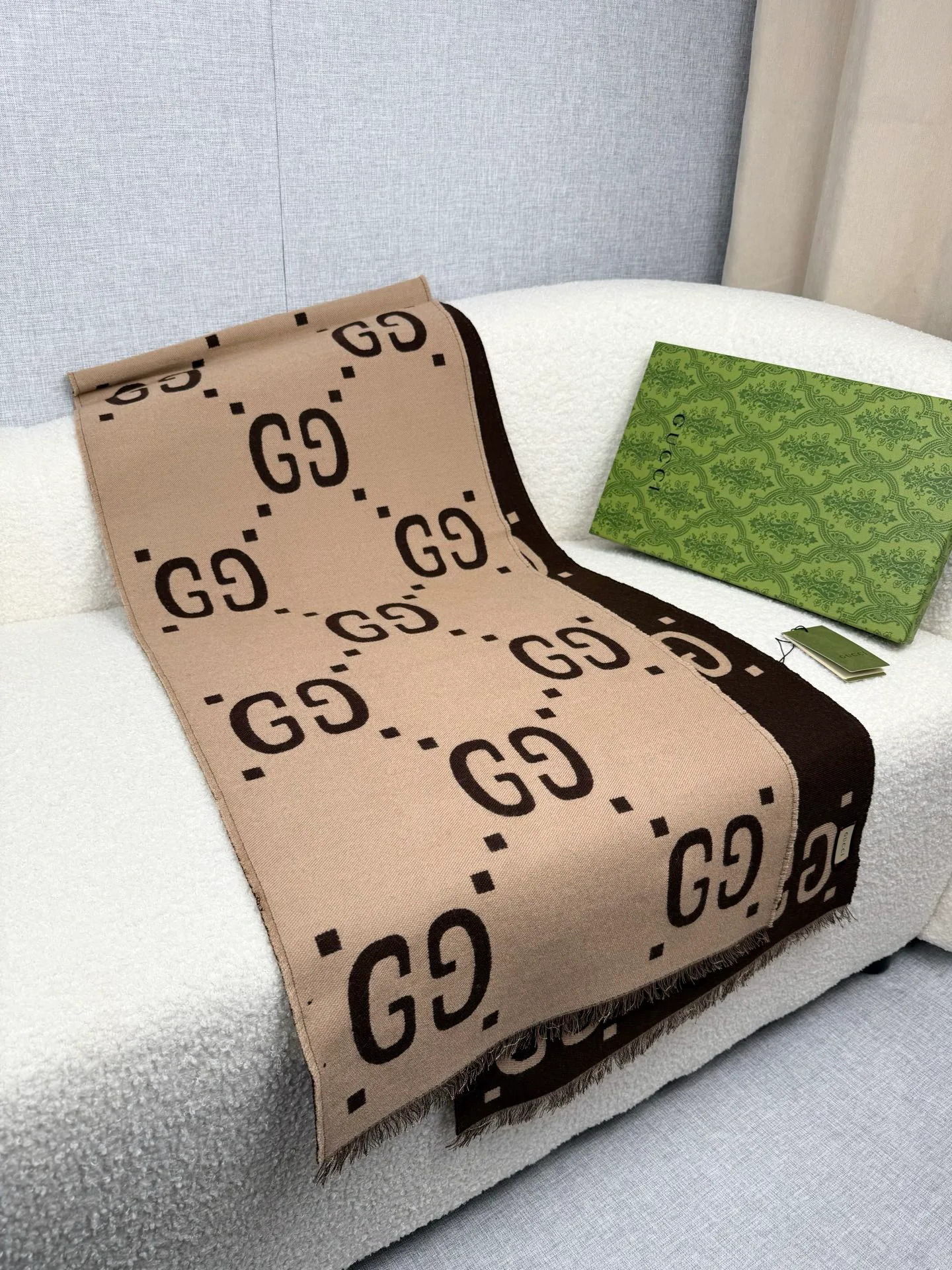 Шарфы Gucci 5545578