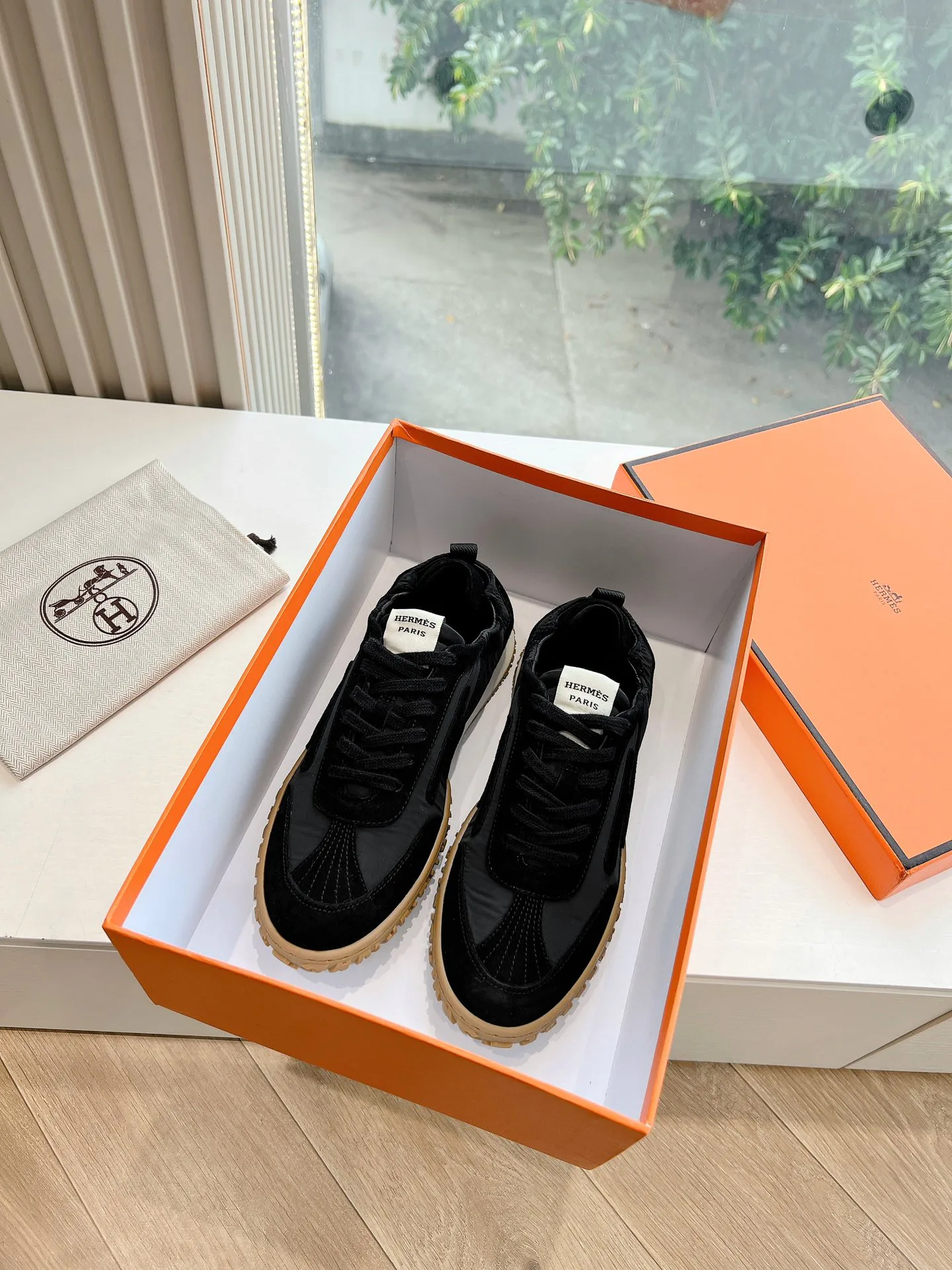 Кроссовки Женские Hermes 11014220