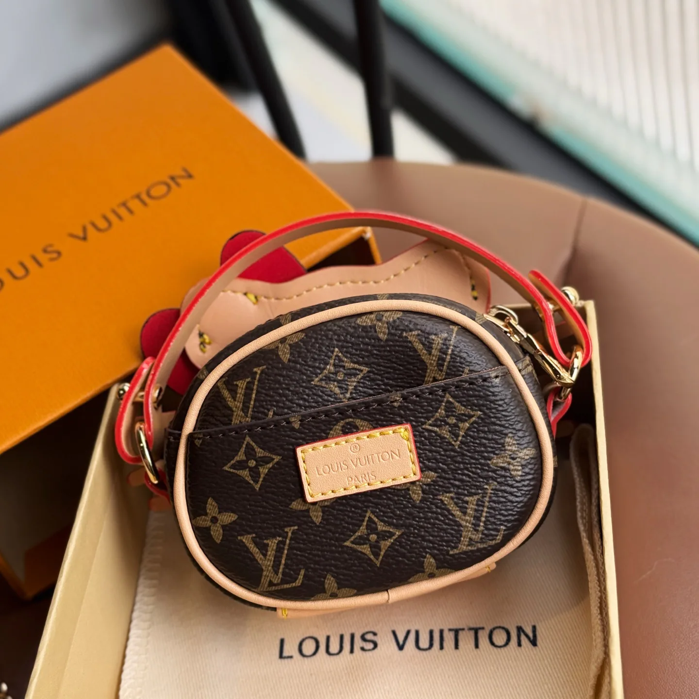 Сумки На Ремне Женские Louis Vuitton 1256000