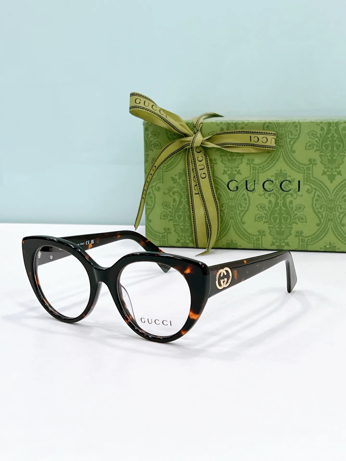 Очки Gucci 280038