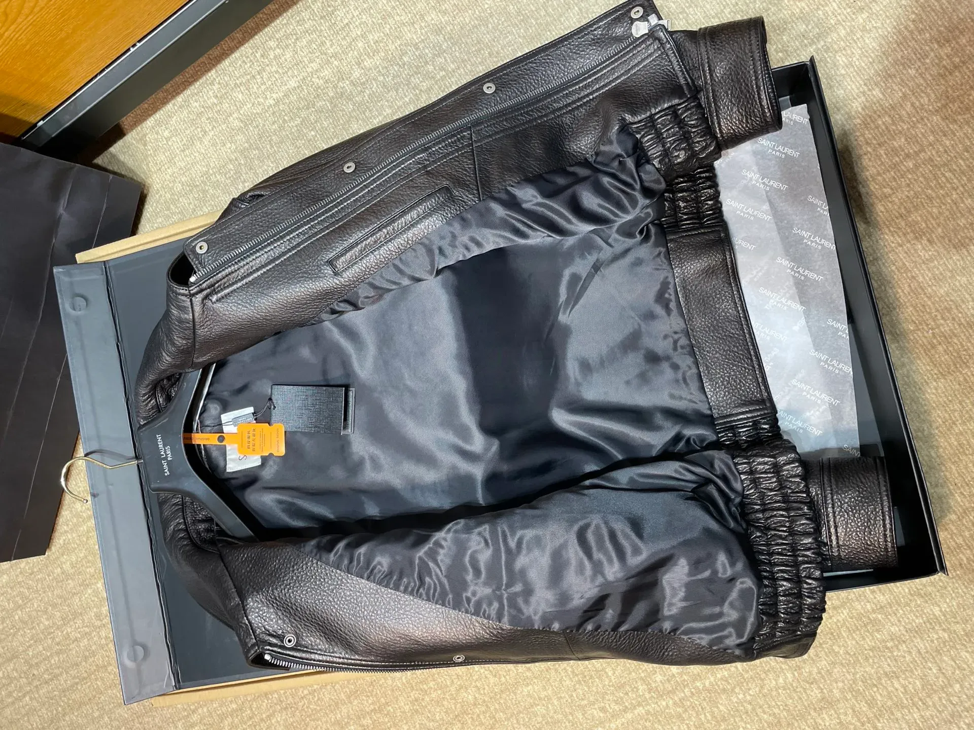 Кожаные Куртки И Дублёнки Мужские Saint Laurent 386374