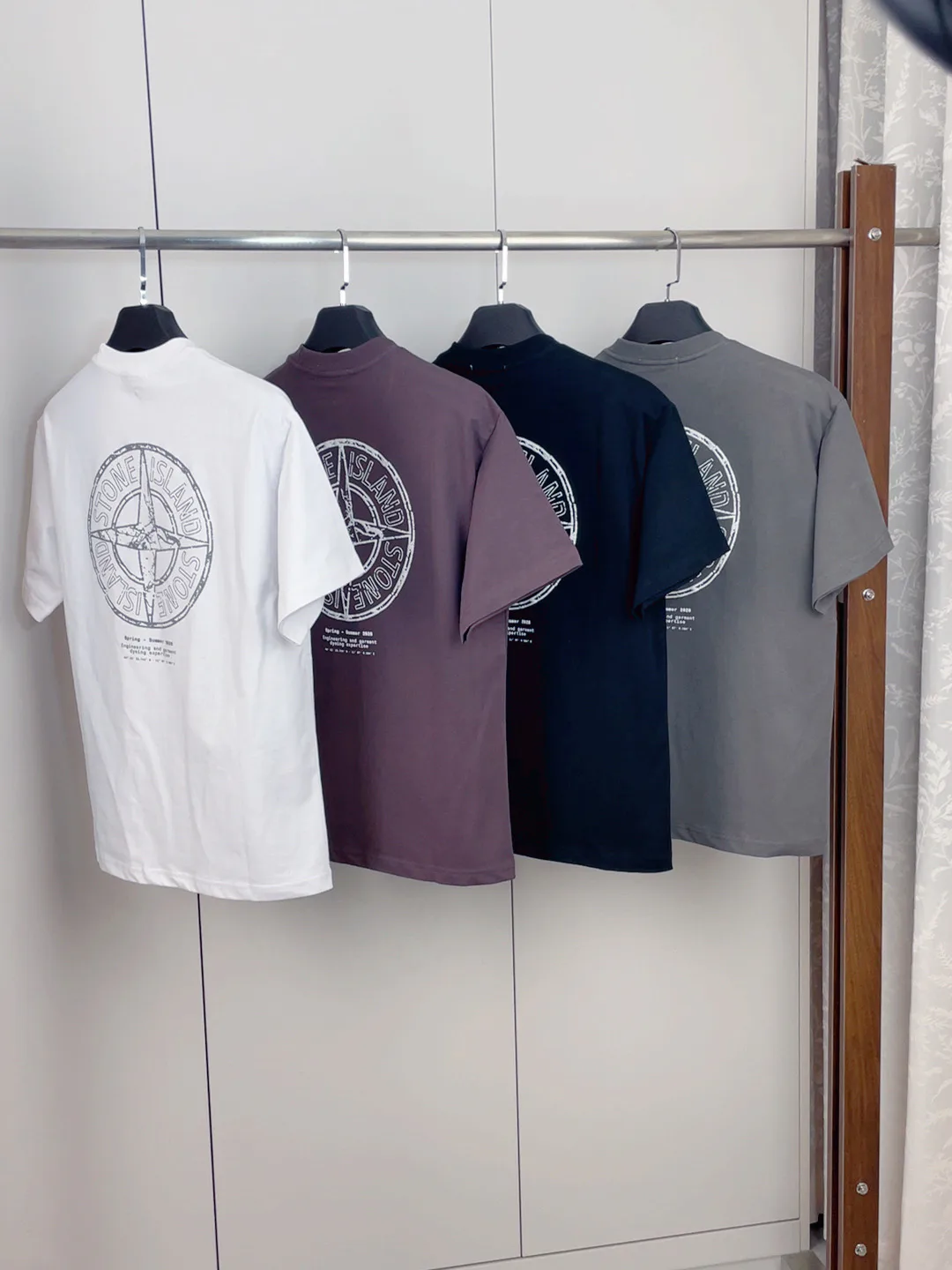 Футболки Женские Stone Island 11151384