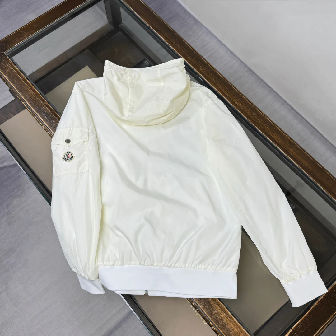 Куртки И Пуховики Женские Moncler 9642312