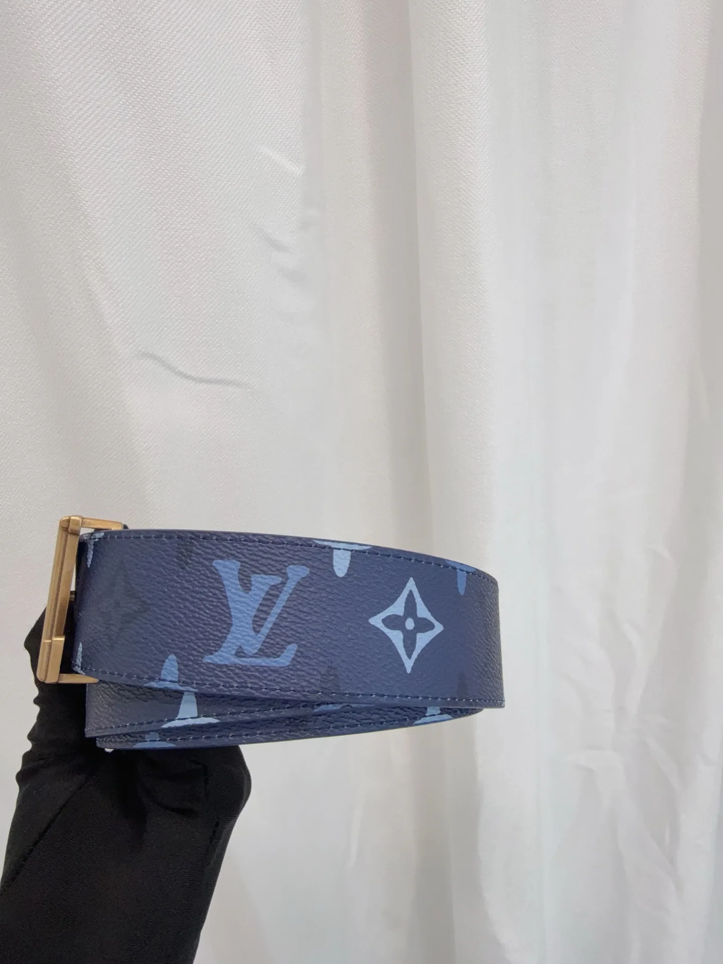 Ремни Louis Vuitton 5070101