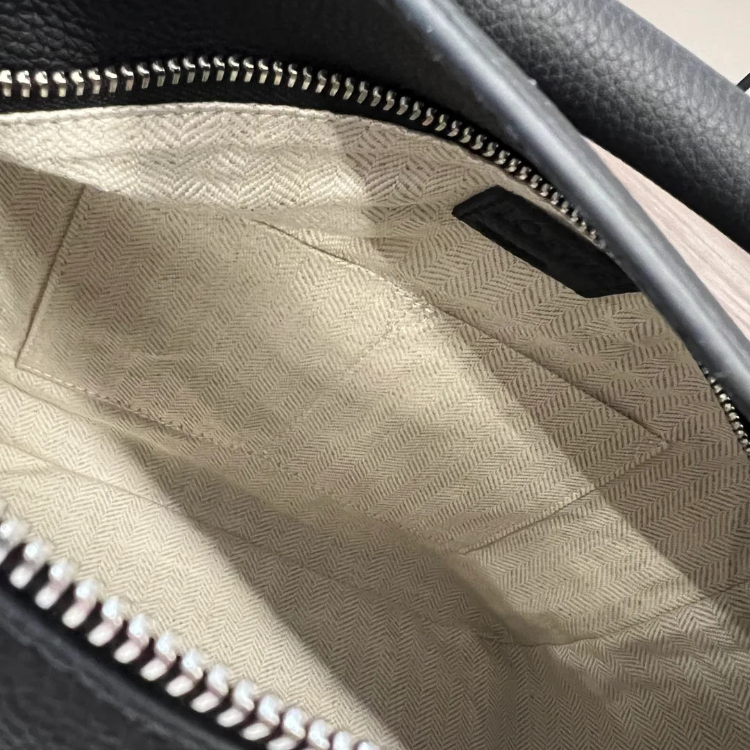 Классические Сумки Женские Loewe 11674675