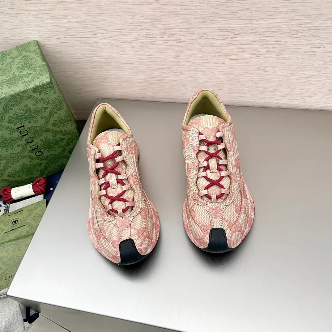 Кроссовки Женские Gucci 573260