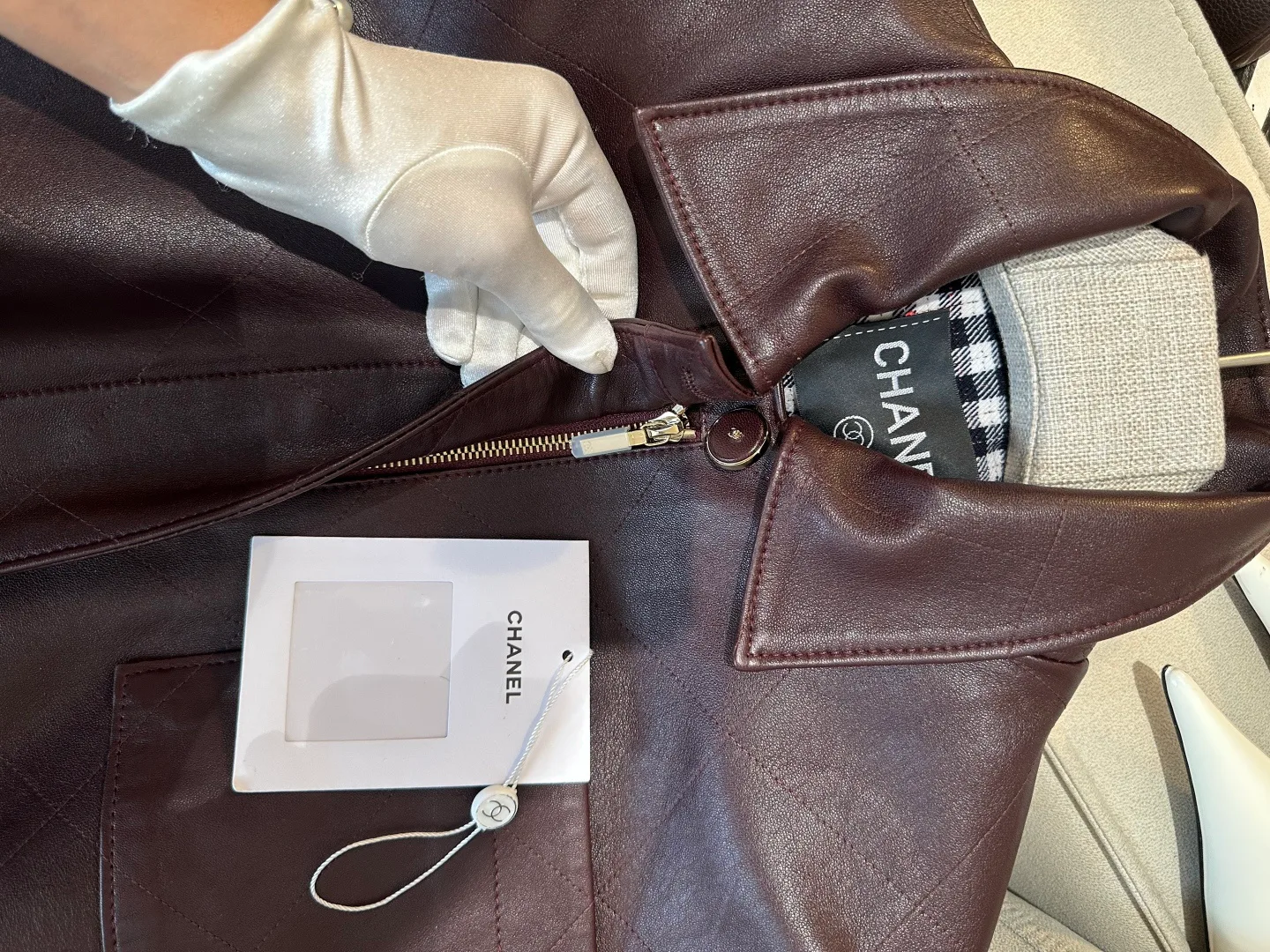Кожаные Куртки И Дублёнки Женские Chanel 17088856
