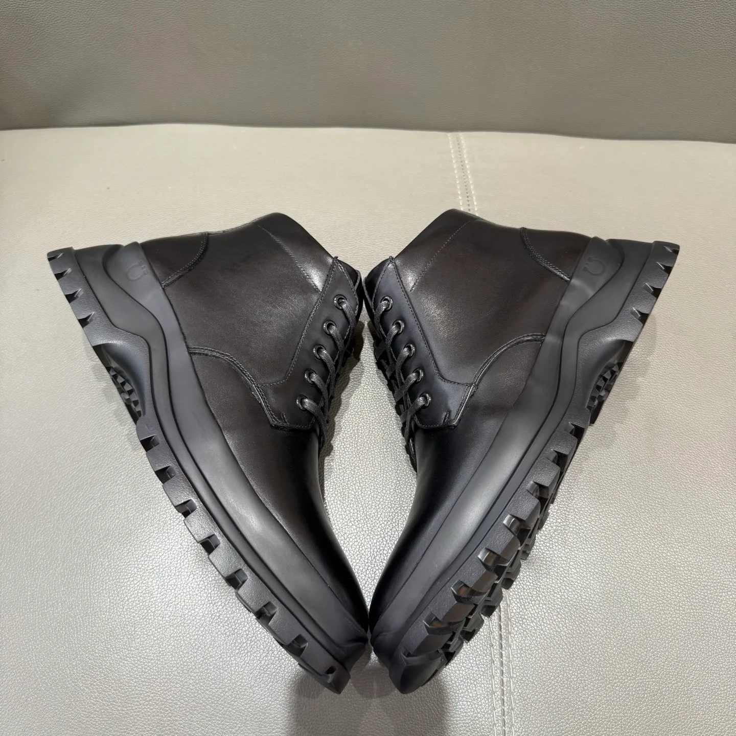 Ботинки Мужские Salvatore Ferragamo 840385