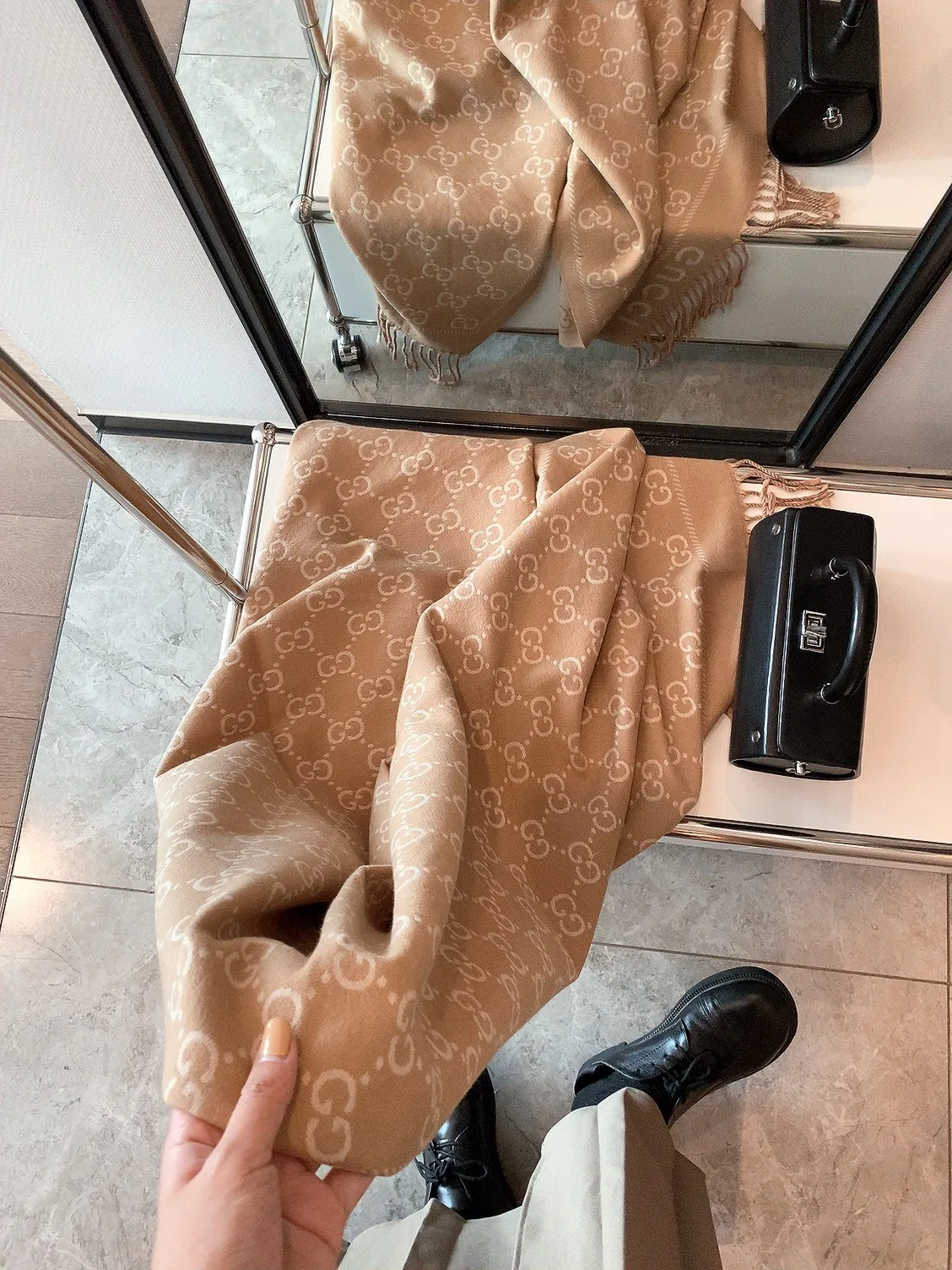 Шарфы Gucci 1242400