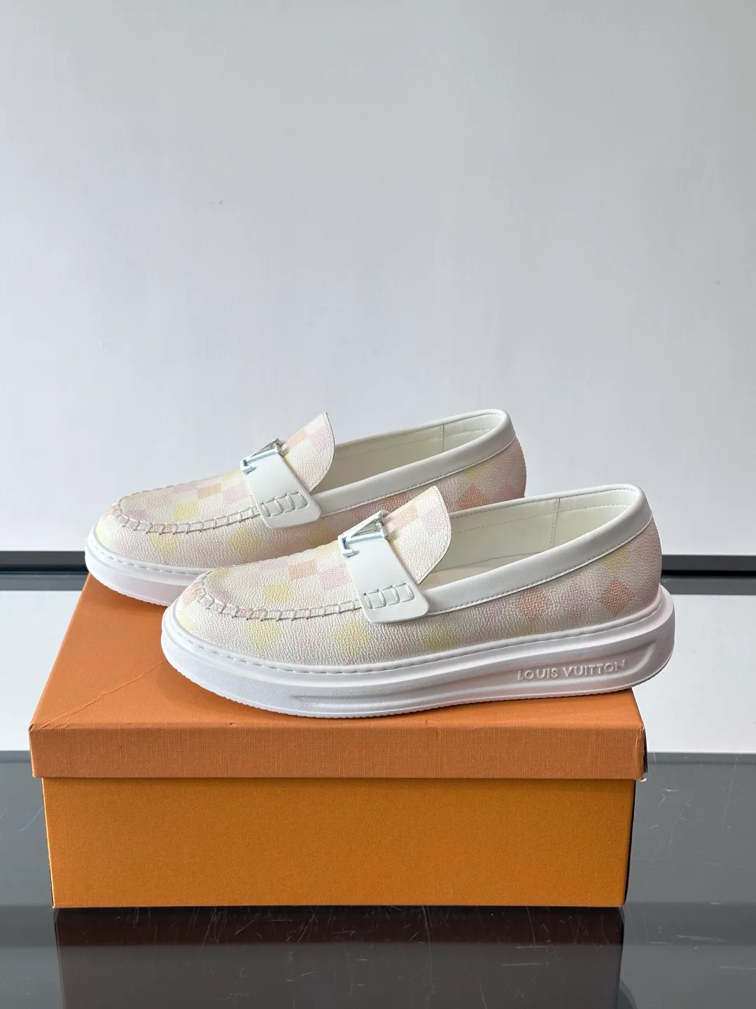 Слипоны Мужские Louis Vuitton 13562630