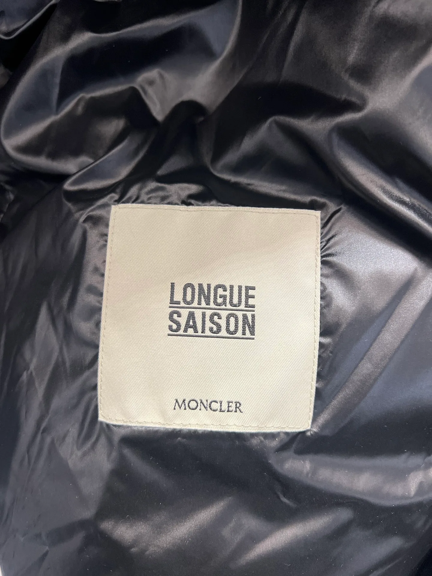 Куртки И Пуховики Мужские Moncler 18231423