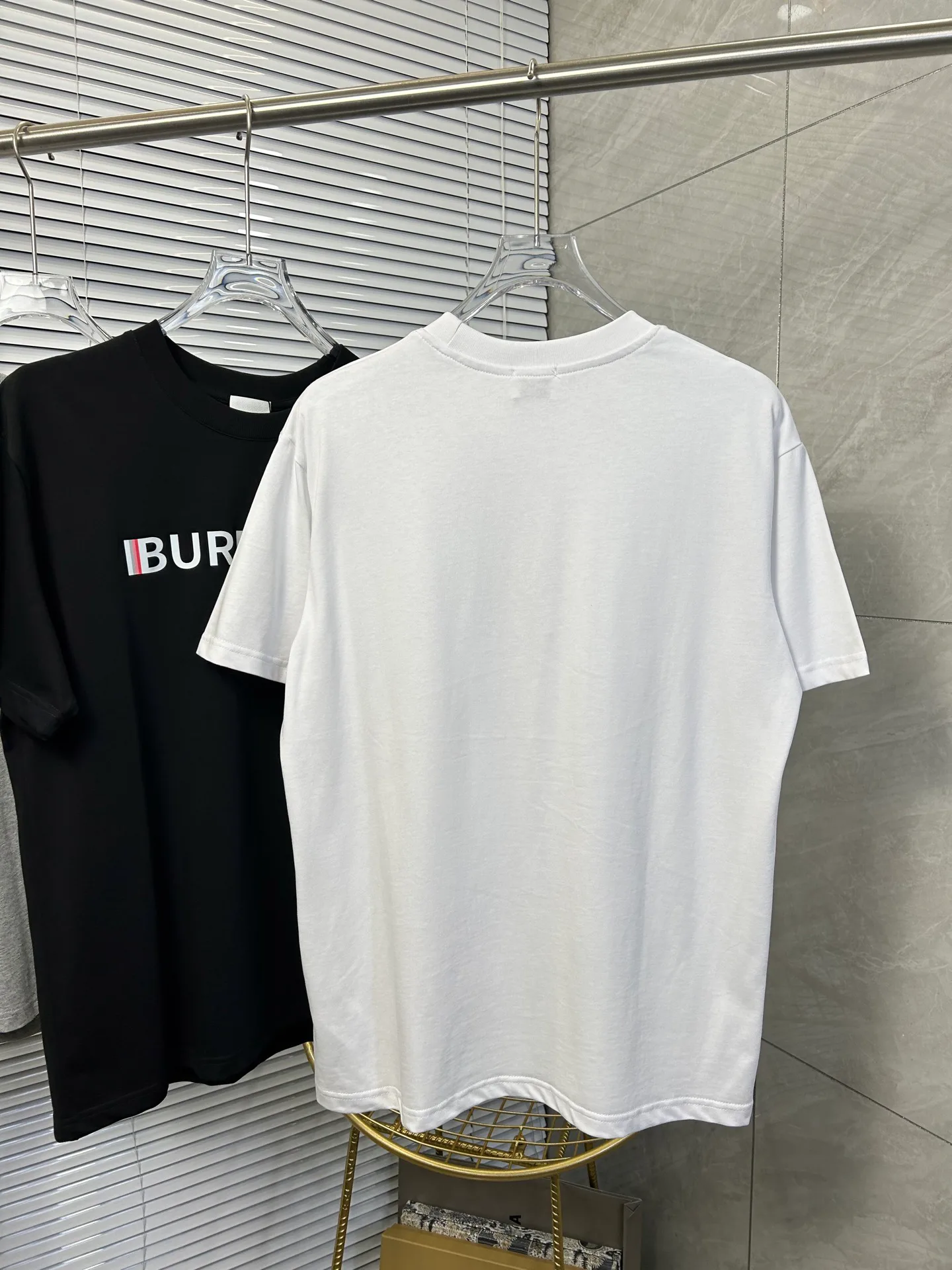 Футболки Женские Burberry 15441