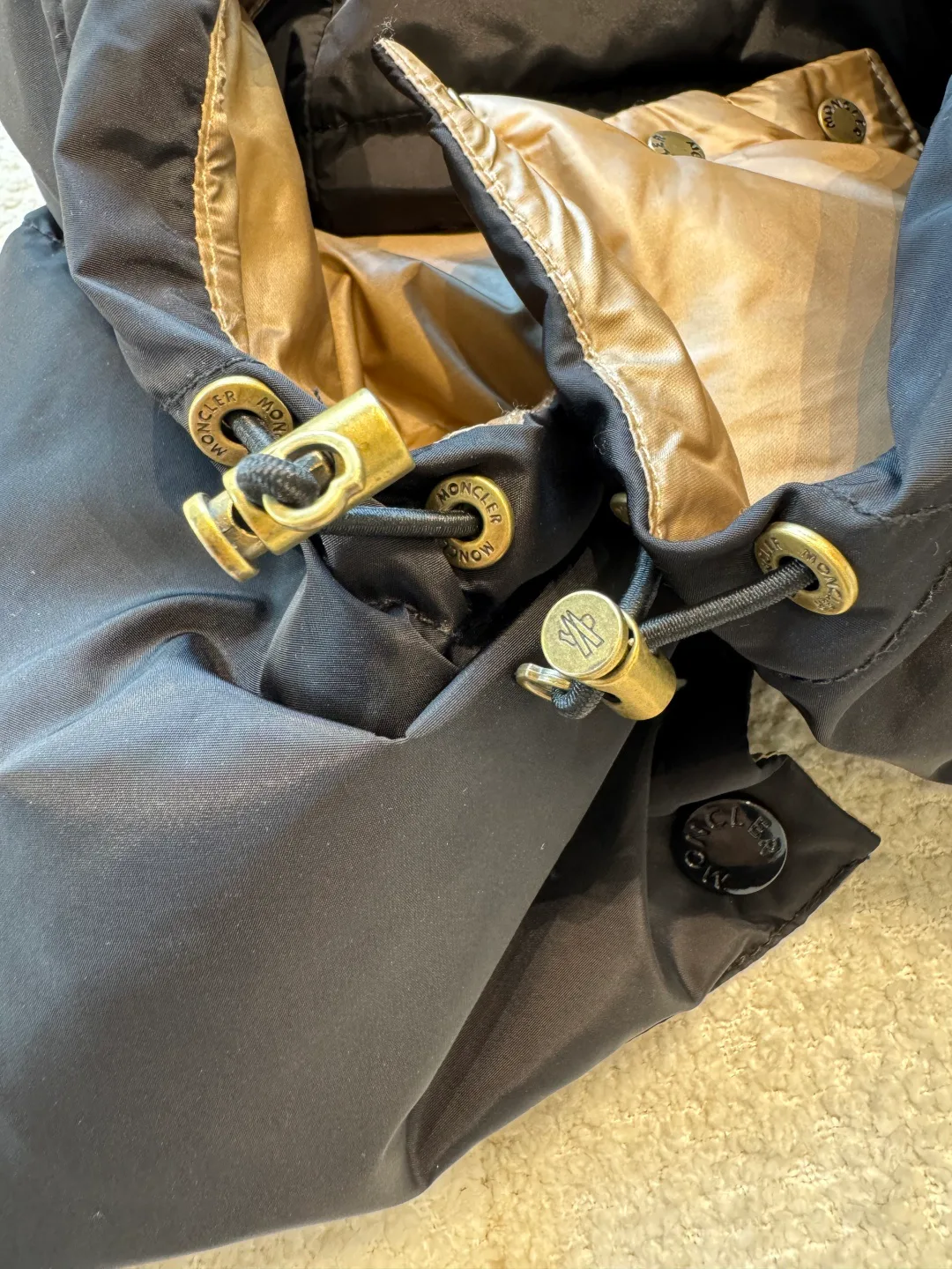 Куртки И Пуховики Женские Moncler 18189304