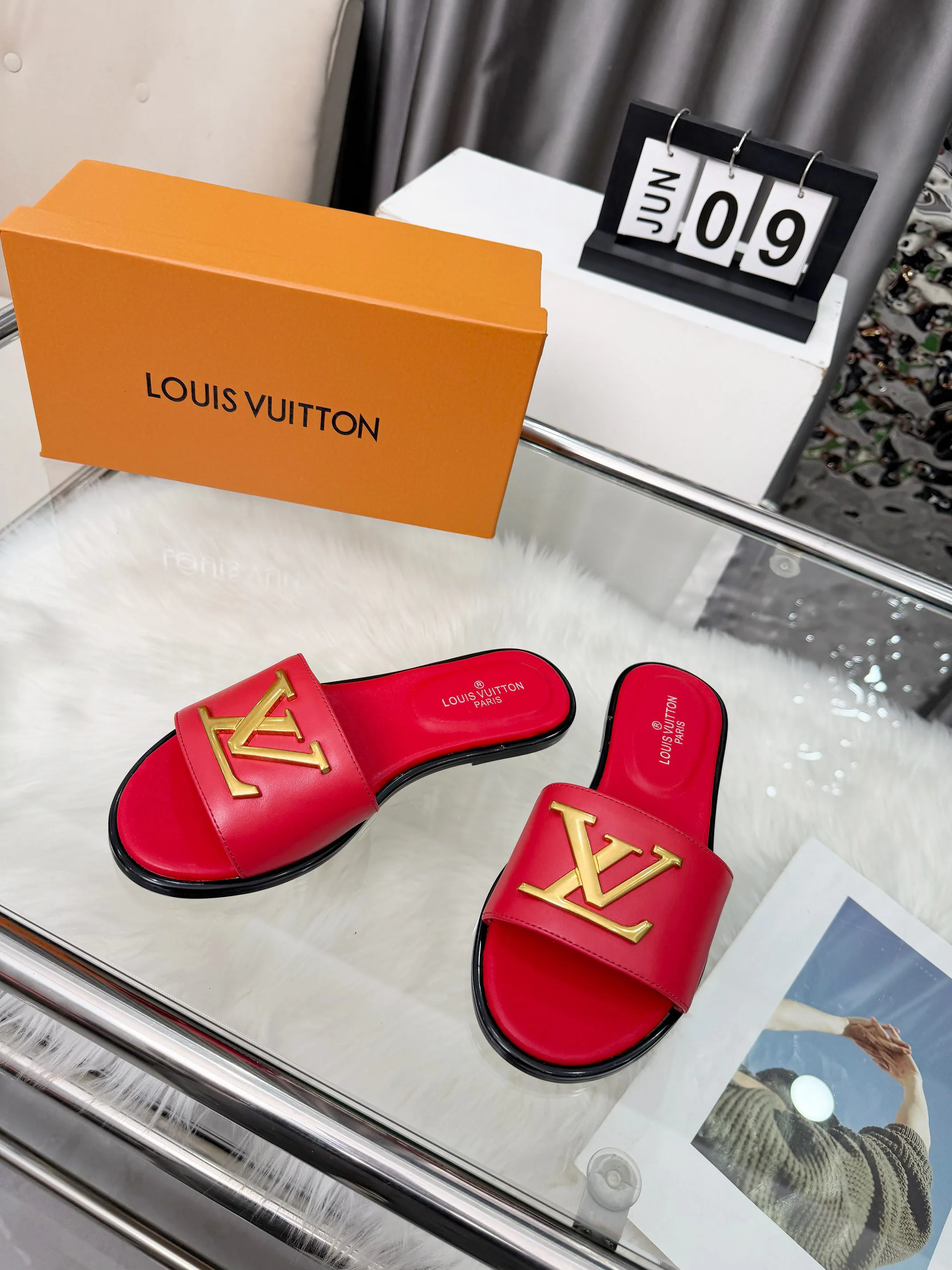 Туфли Женские Louis Vuitton 11633037