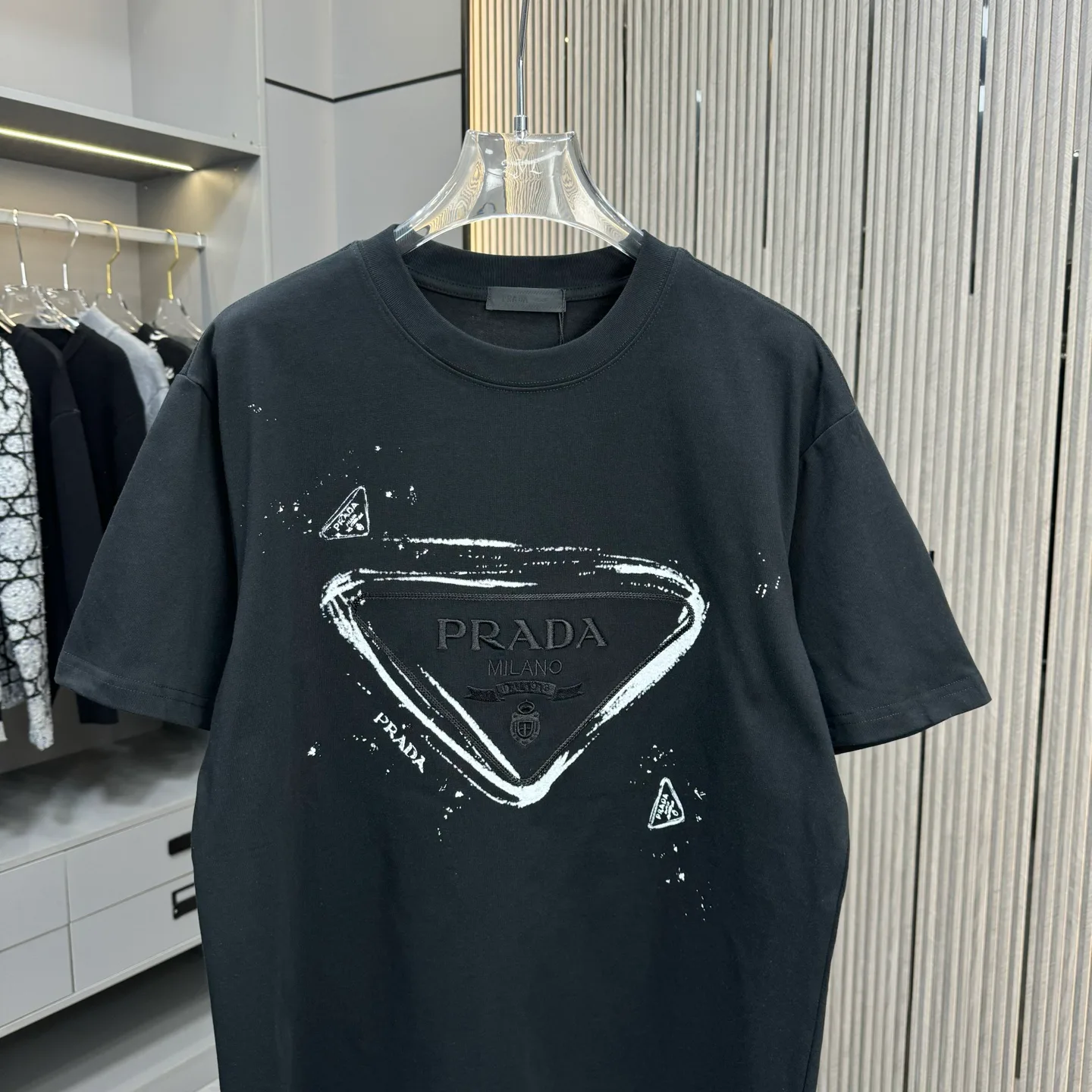 Футболки Женские Prada 1887621