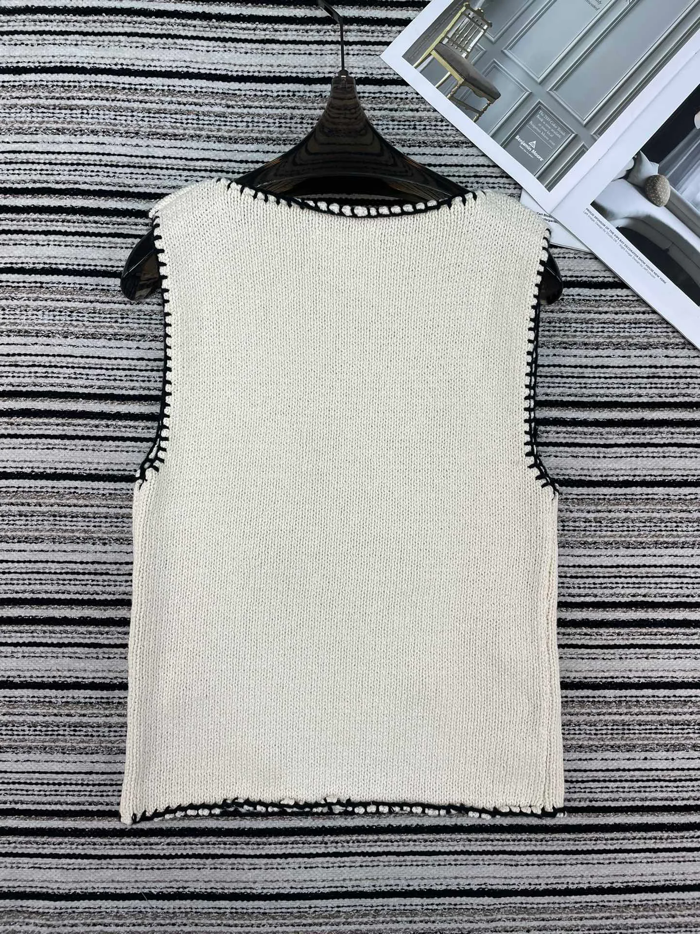 Жилеты Женские Chanel 11429304