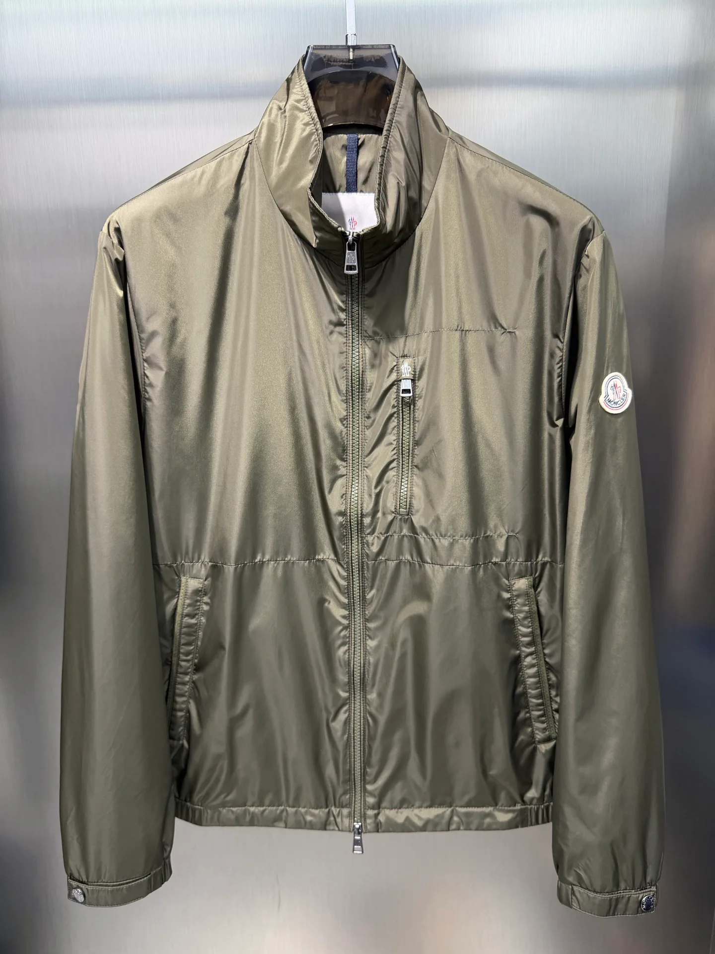 Куртки И Пуховики Женские Moncler 18177865