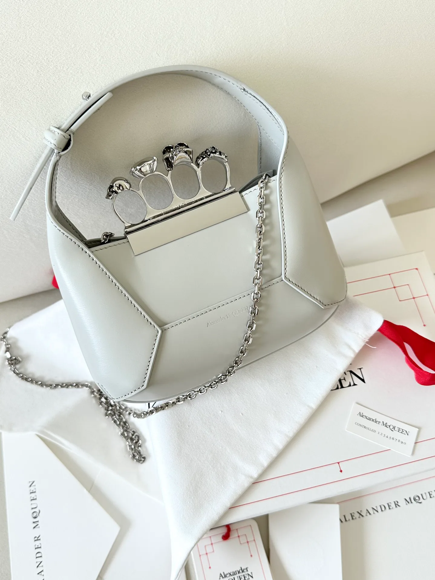 Сумки На Ремне Женские Alexander Mcqueen 11472532