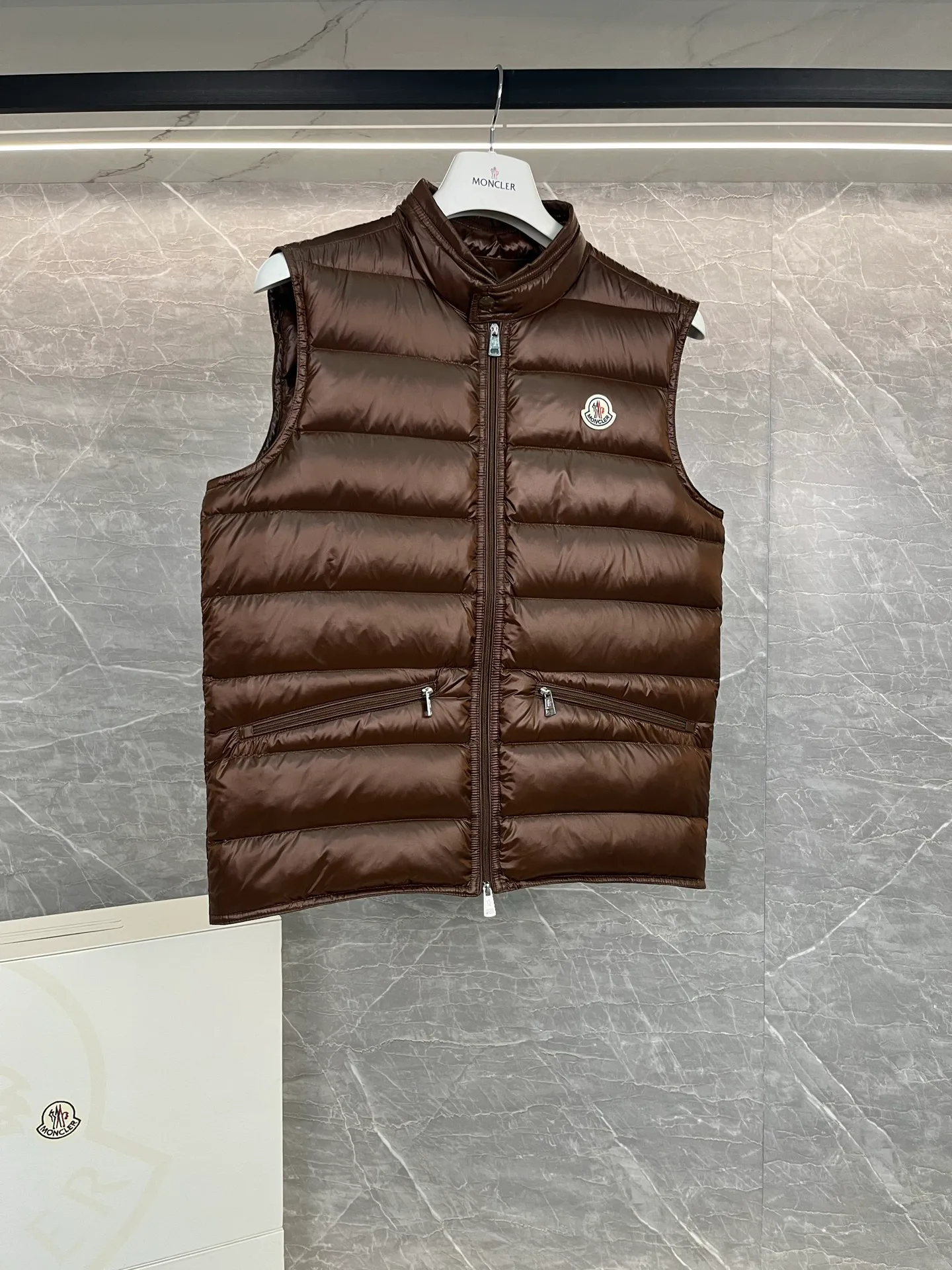 Жилеты Женские Moncler 18199691