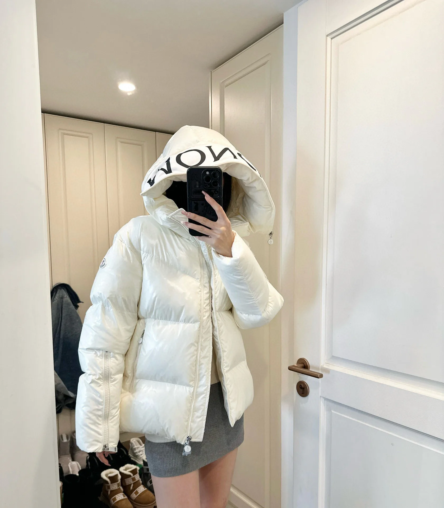 Куртки И Пуховики Женские Moncler 3834638