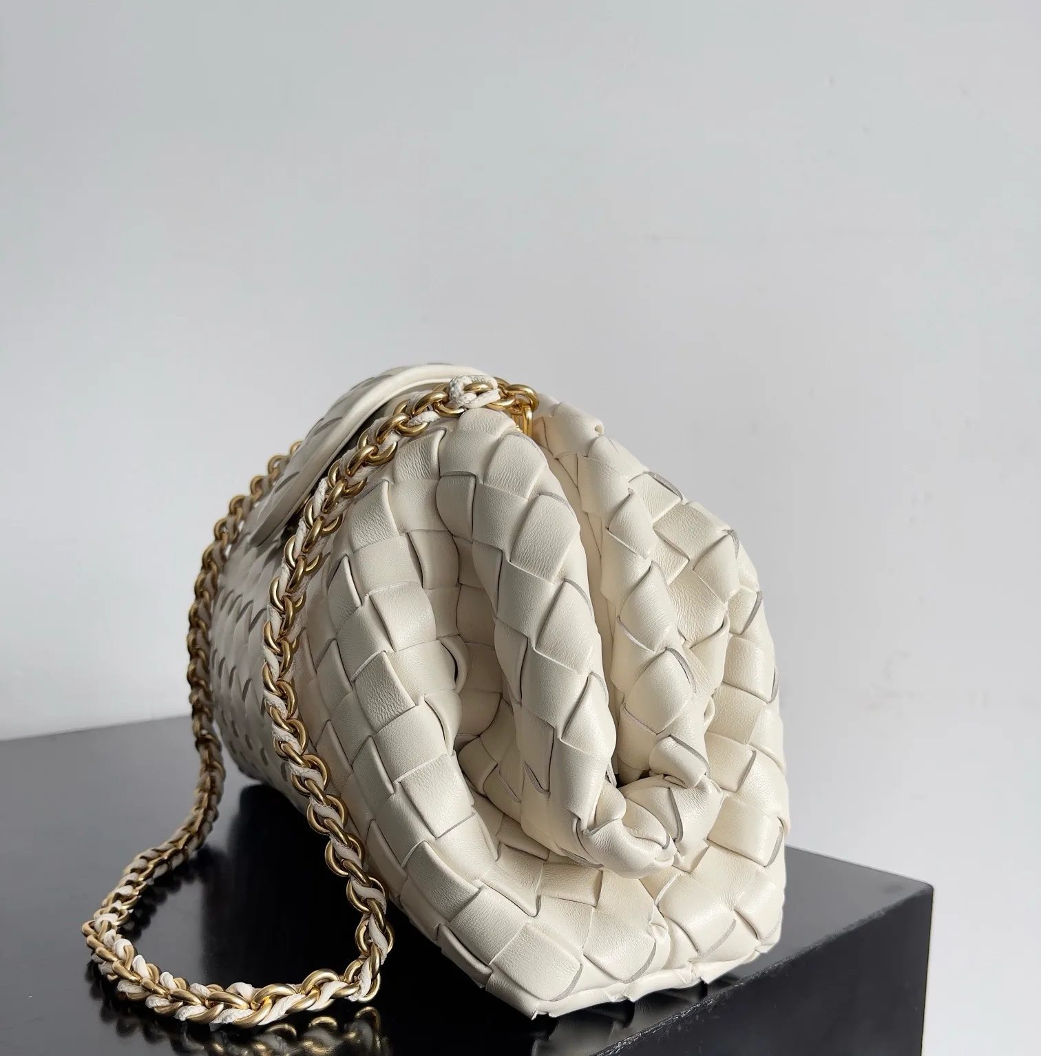 Сумки На Ремне Женские Bottega Veneta 19235