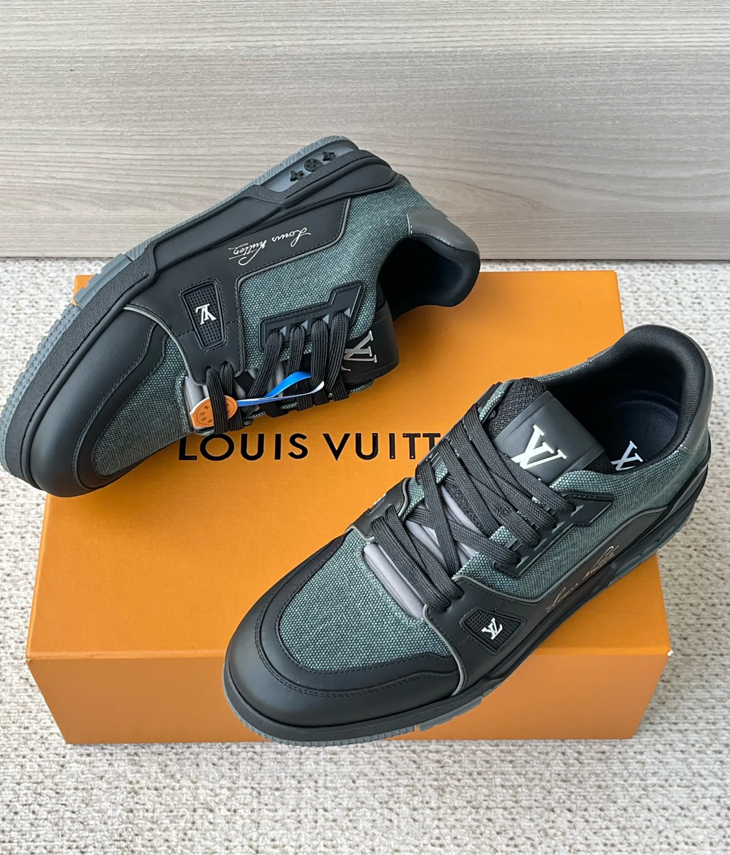 Кроссовки Мужские Louis Vuitton 860726