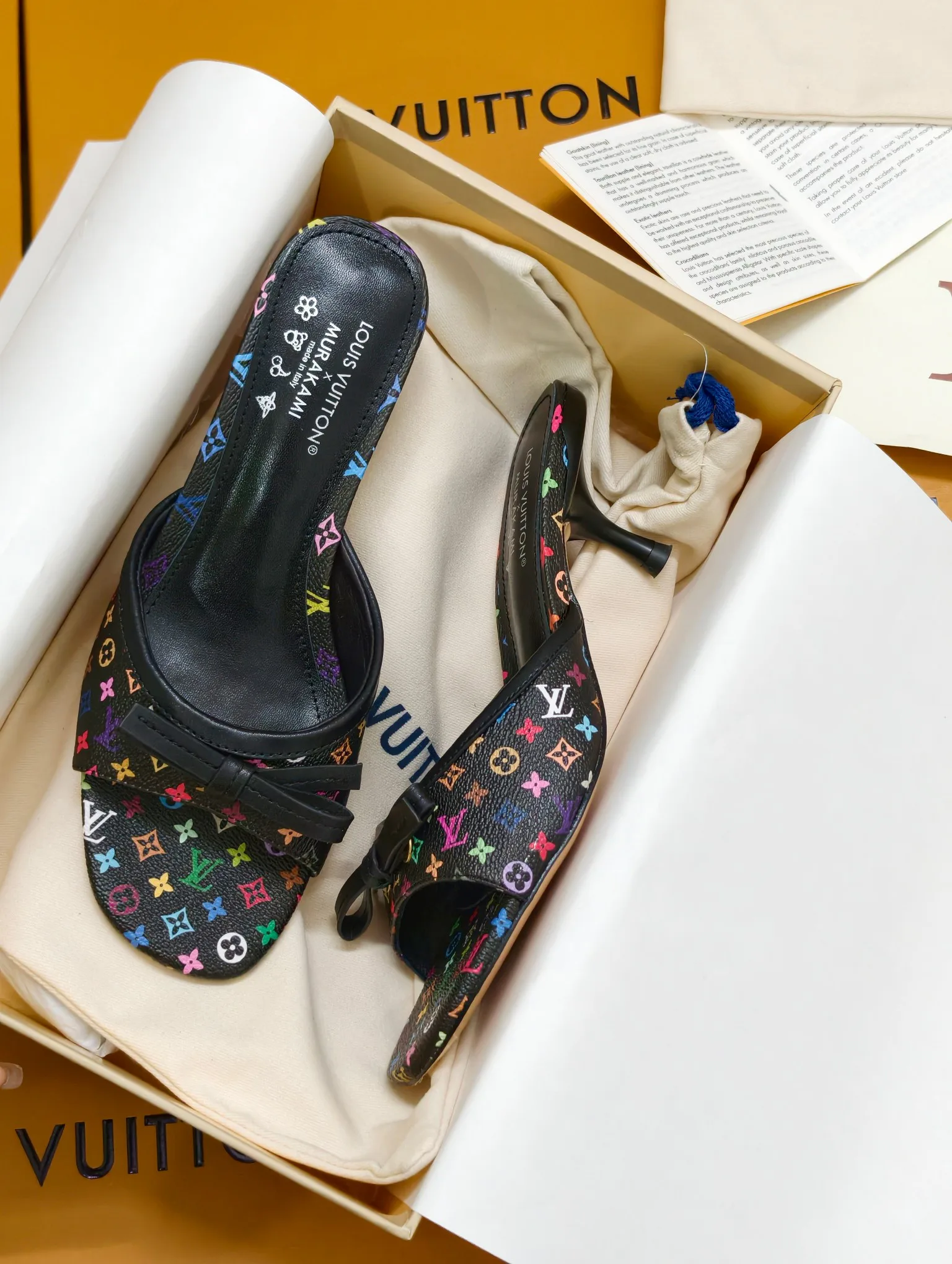 Босоножки Женские Louis Vuitton 10236807