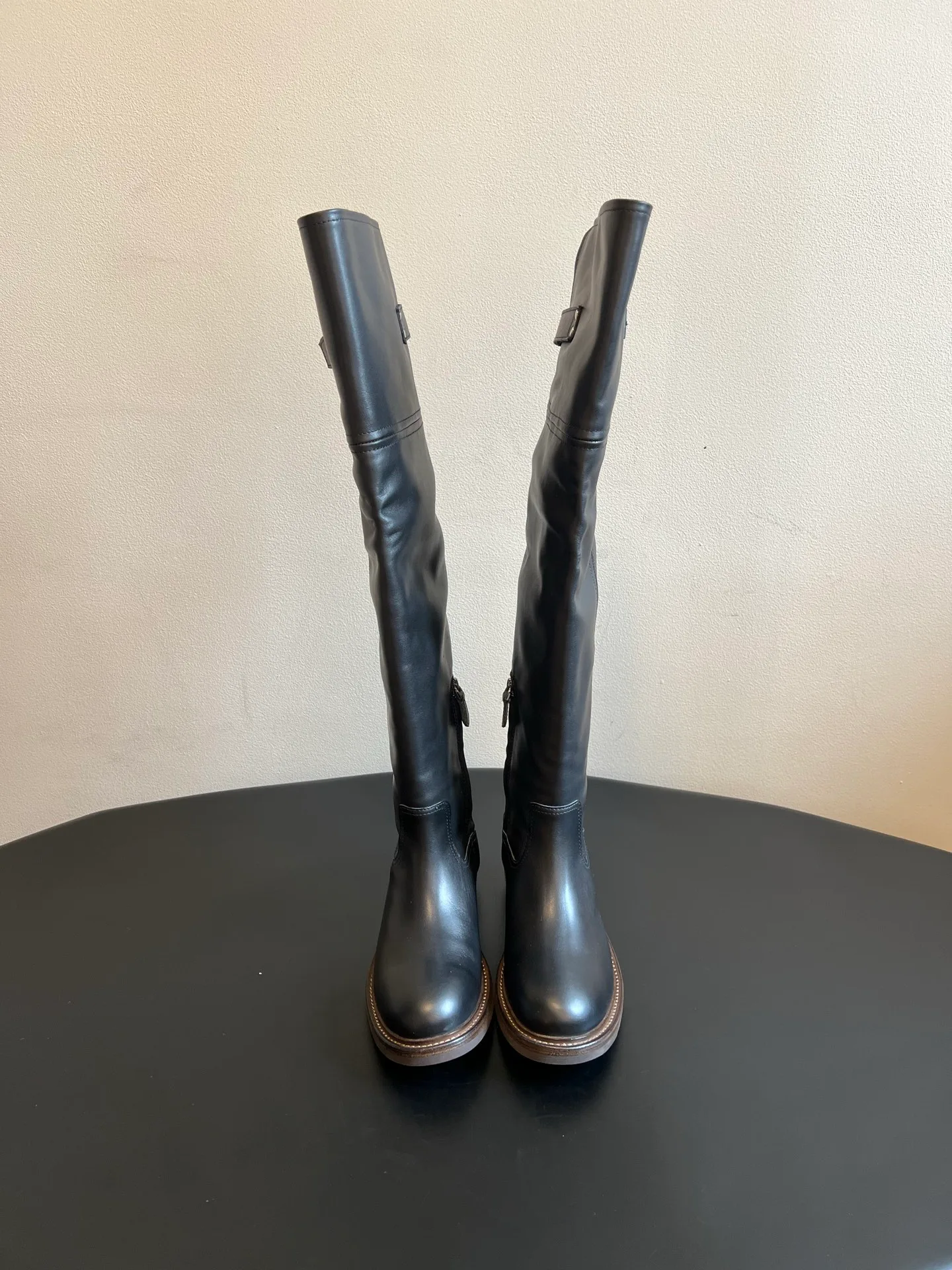 Сапоги Женские Miu Miu 18137137
