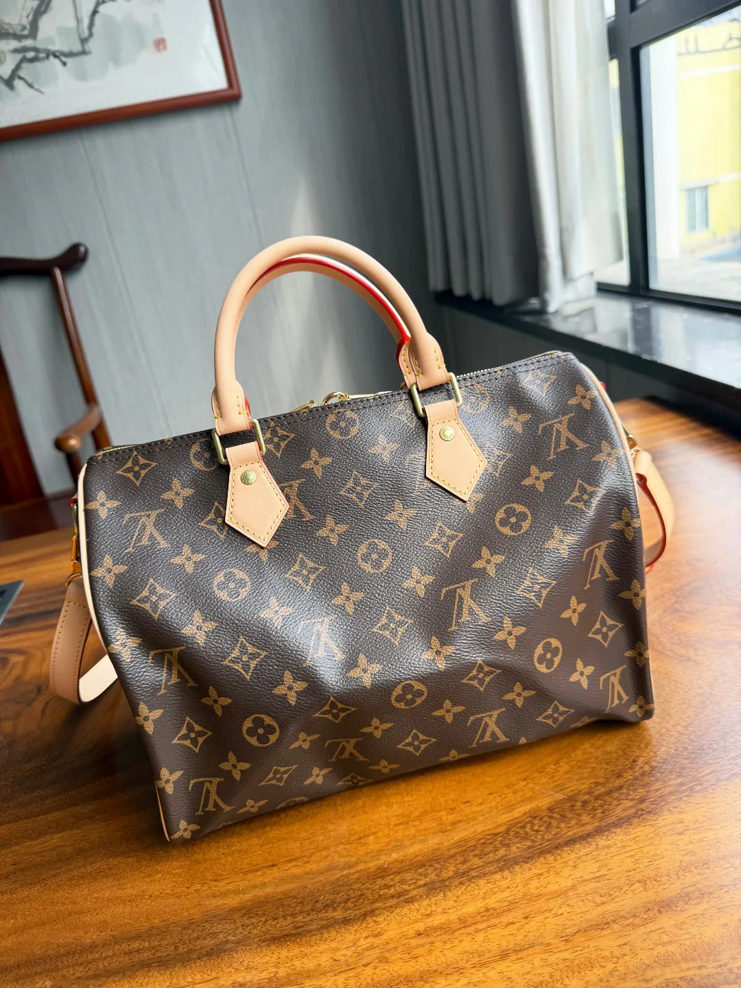 Классические Сумки Женские Louis Vuitton 13208818