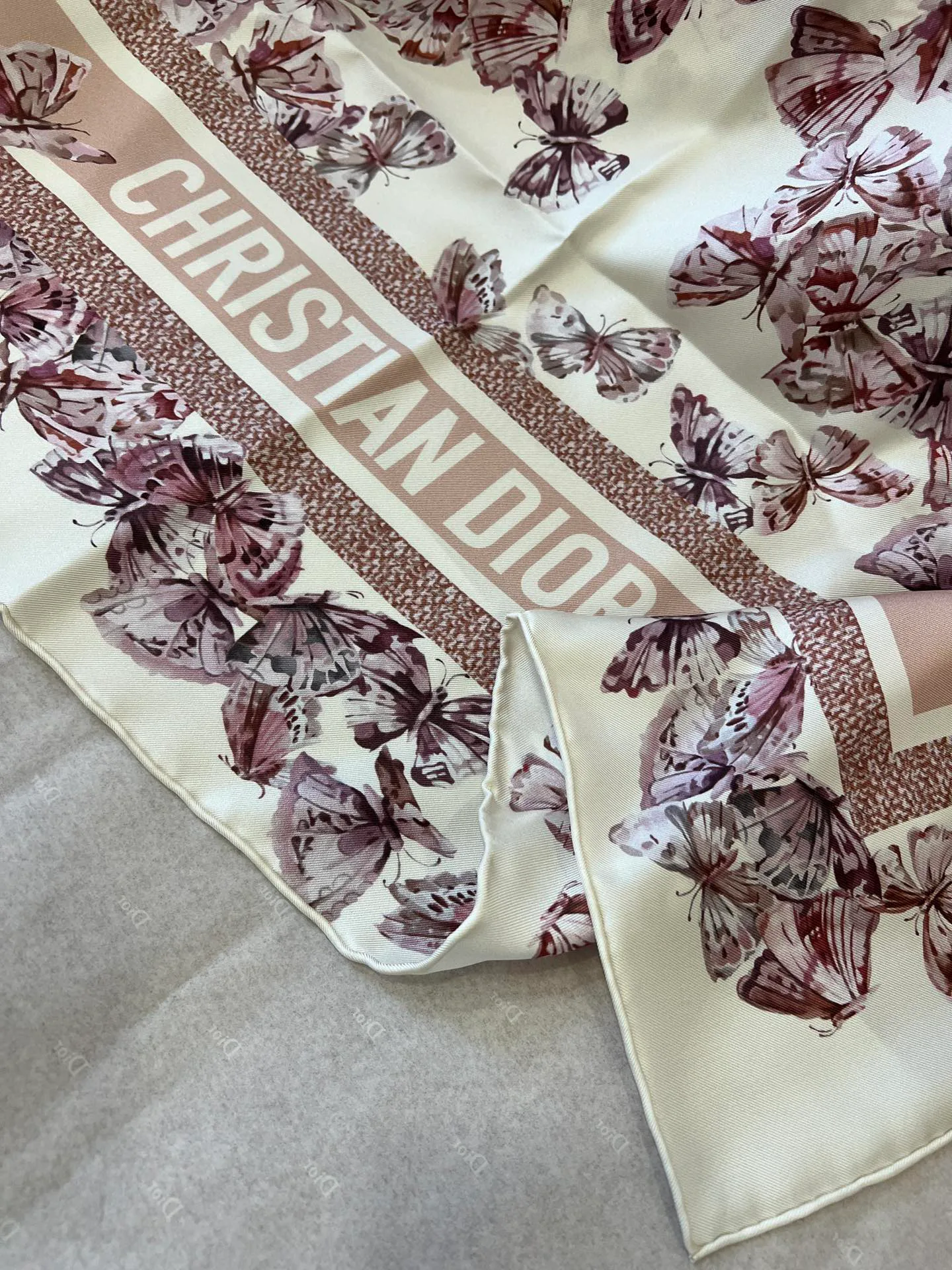 Шарфы Christian Dior 28496