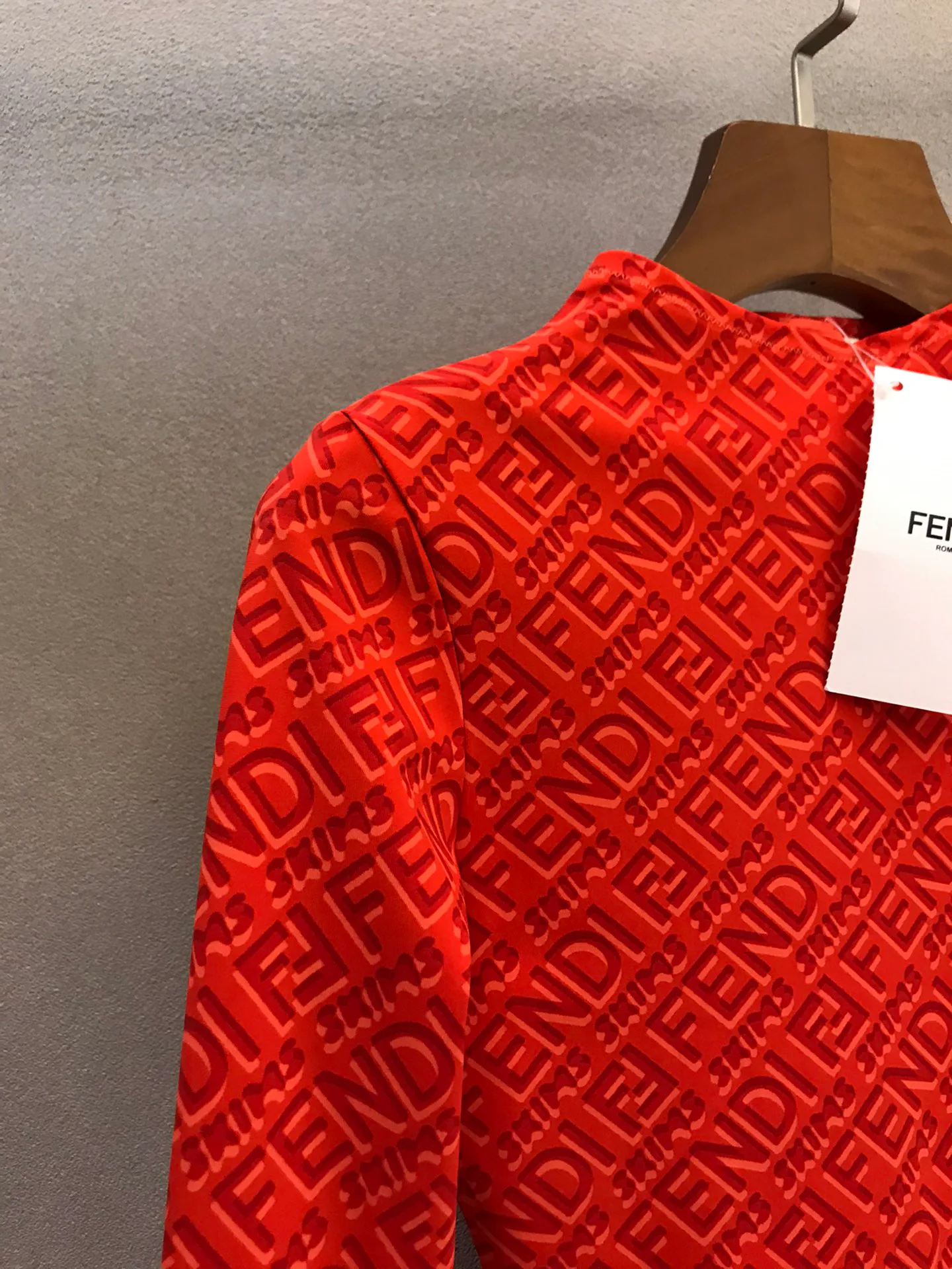 Лонгсливы Женские Fendi 3397760