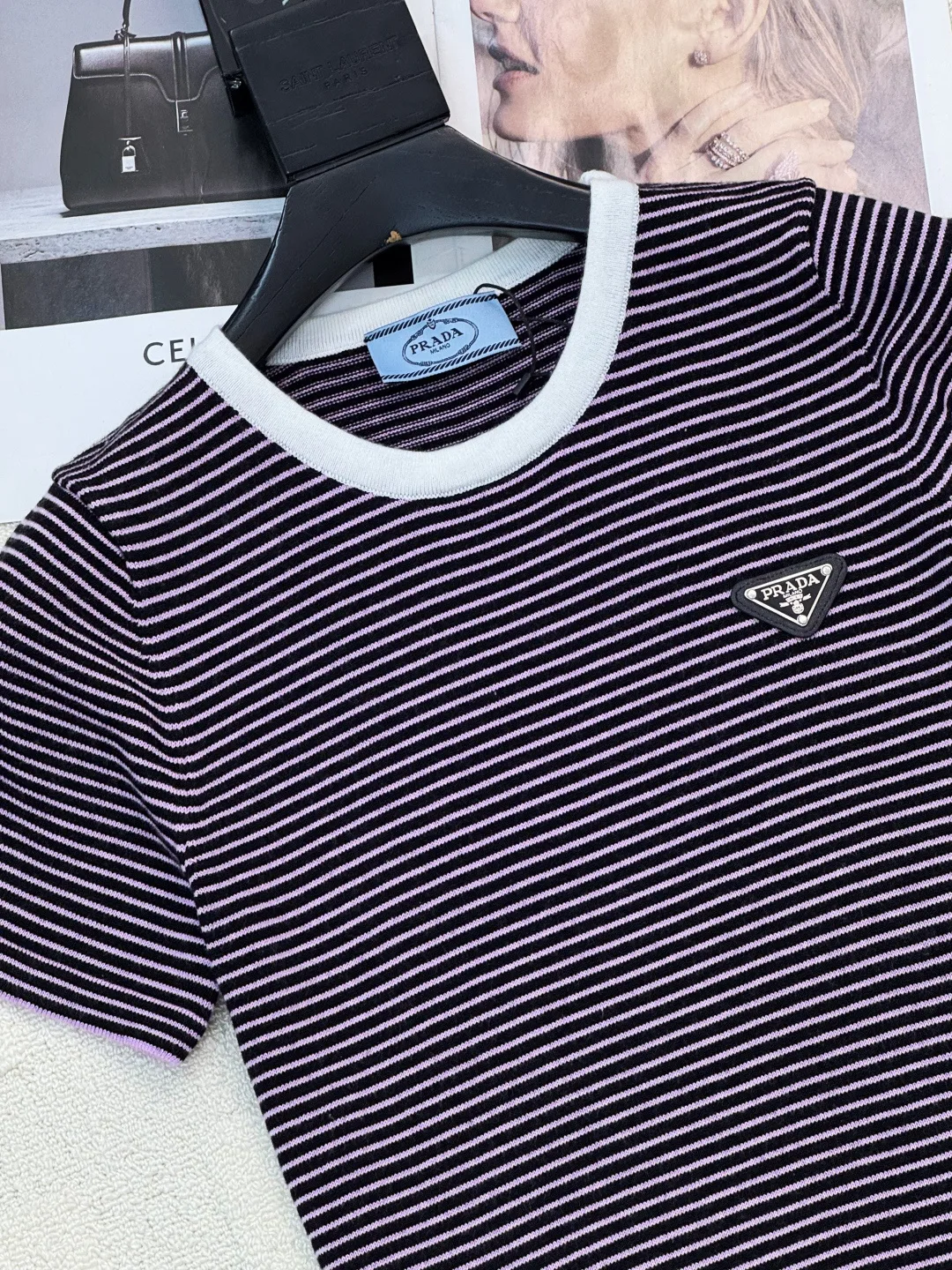 Футболки Женские Prada 11588280