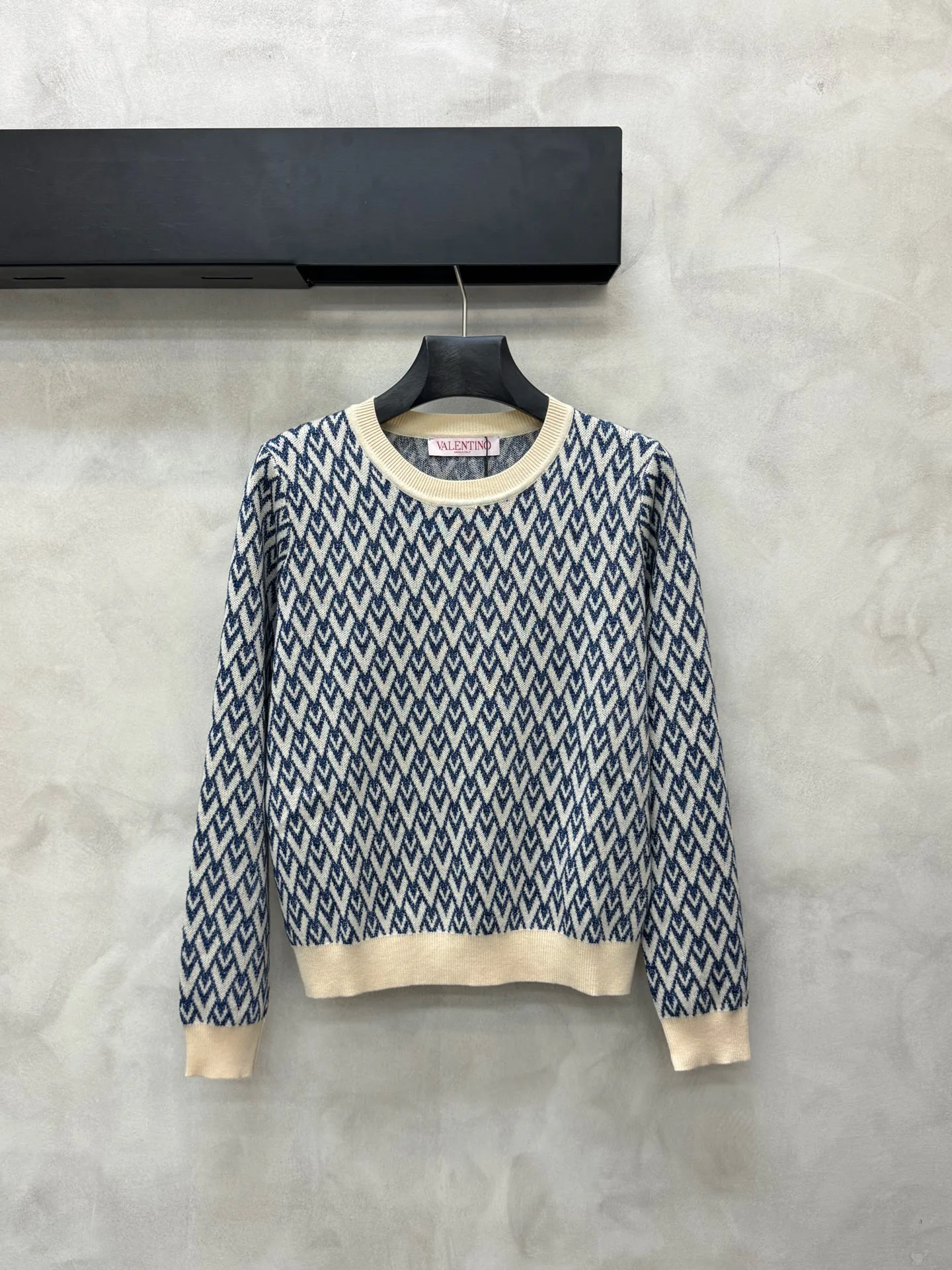 Джемперы И Свитеры Женские Valentino 18263227
