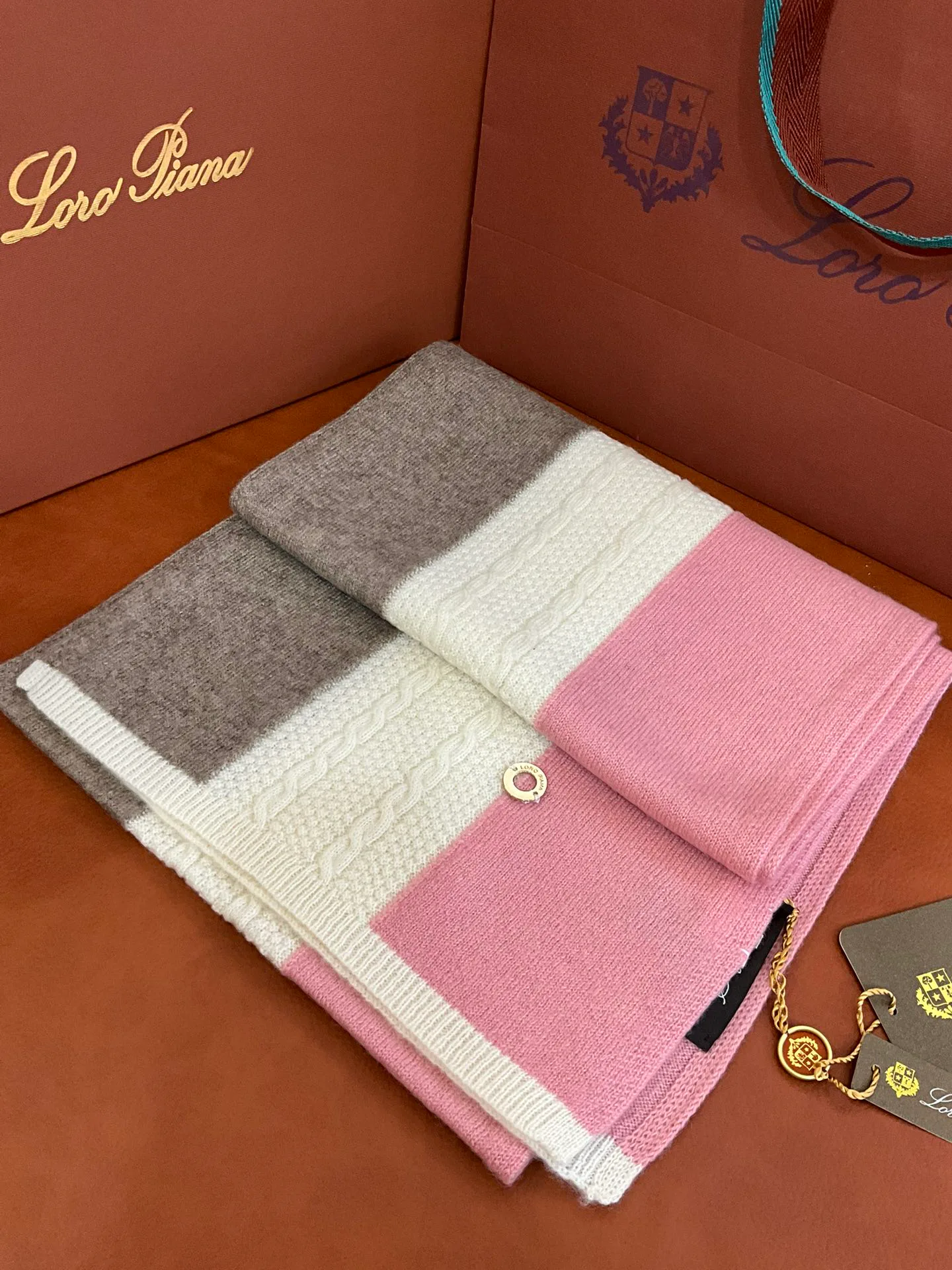 Шарфы Loro Piana 23158