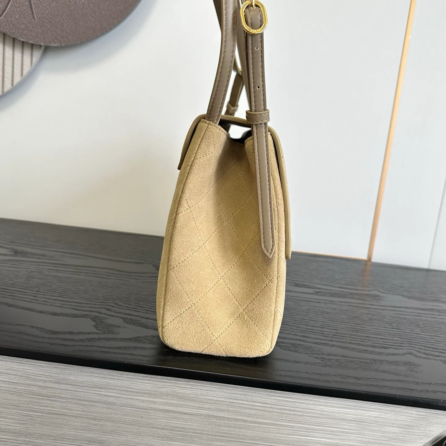Классические Сумки Женские Chanel 18058418
