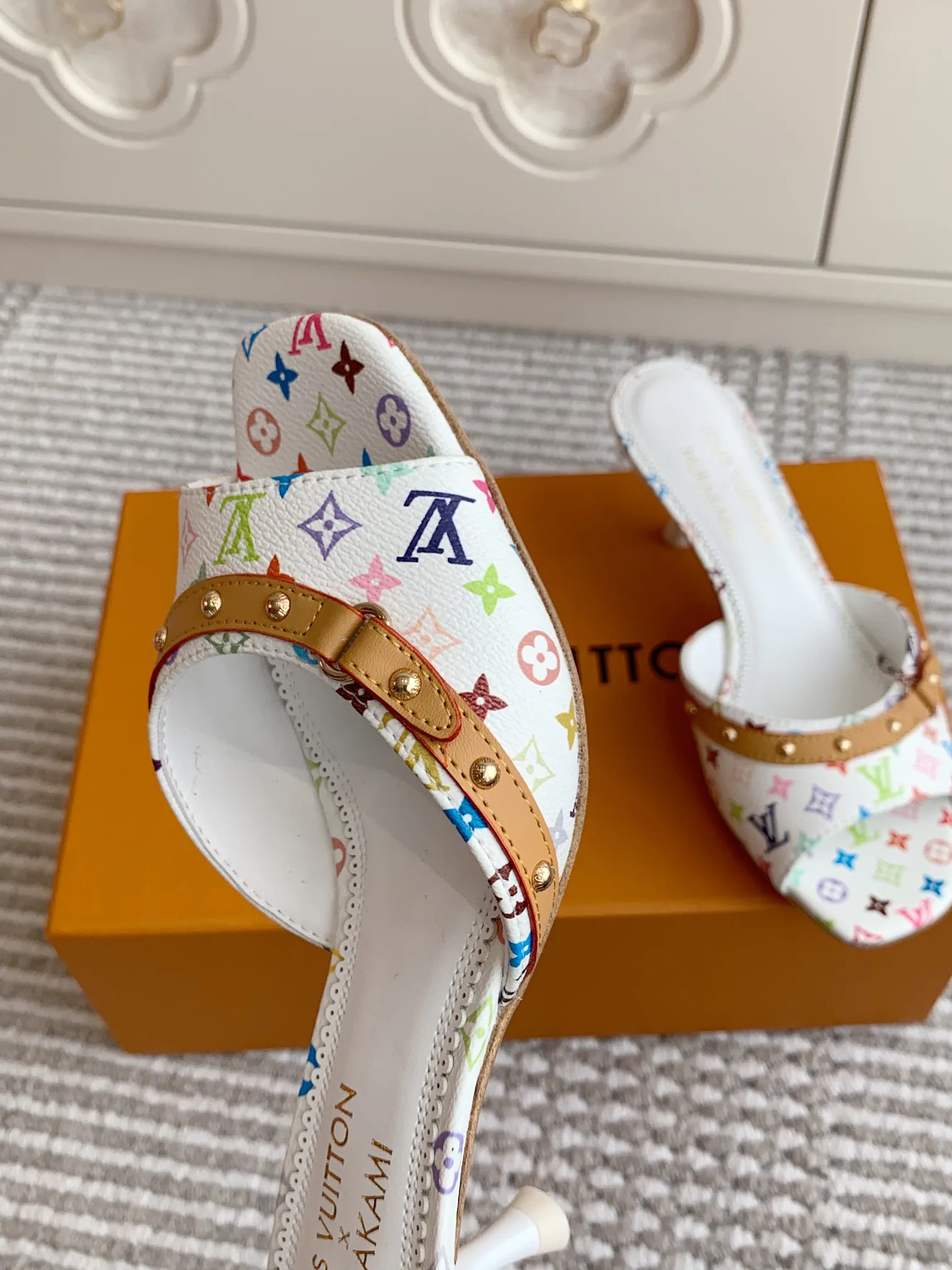 Босоножки Женские Louis Vuitton 29481