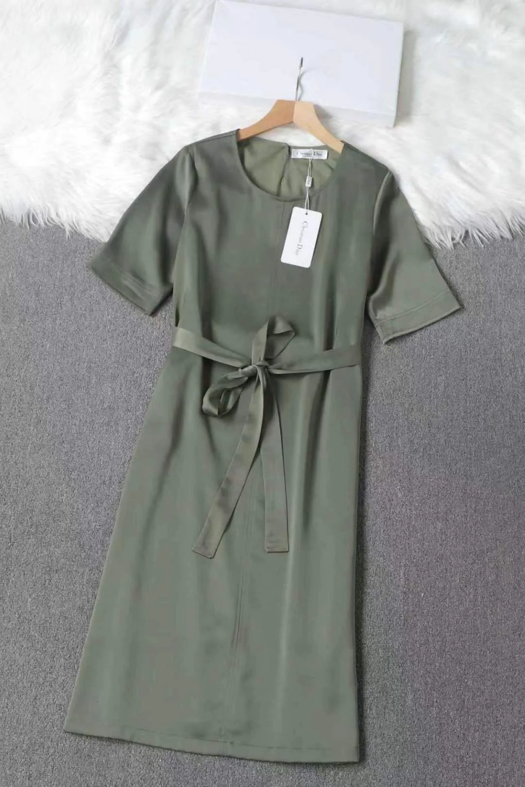 Платья Женские Christian Dior 17420372