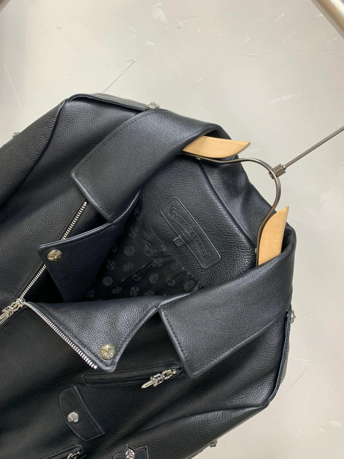Кожаные Куртки И Дублёнки Мужские Chrome Hearts 13602964