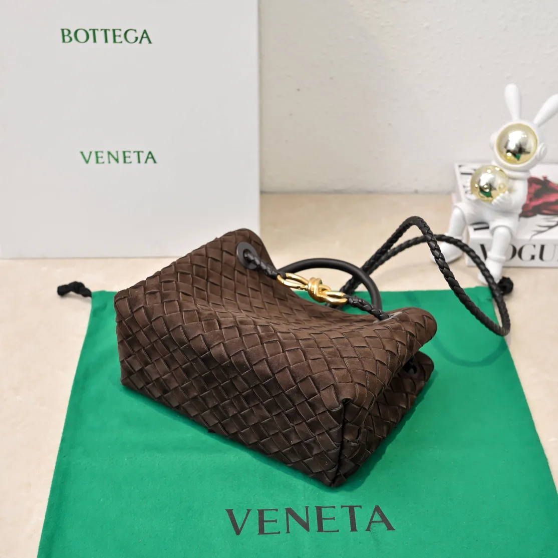Классические Сумки Женские Bottega Veneta 11669035