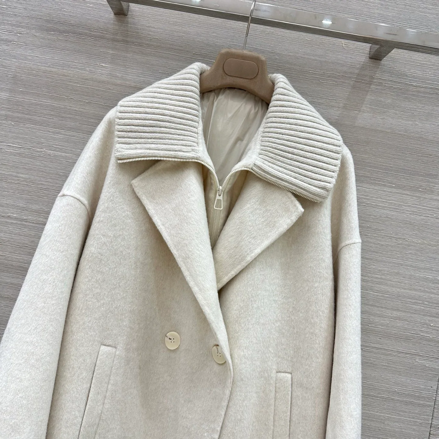 Пальто Женские Loro Piana 18503517