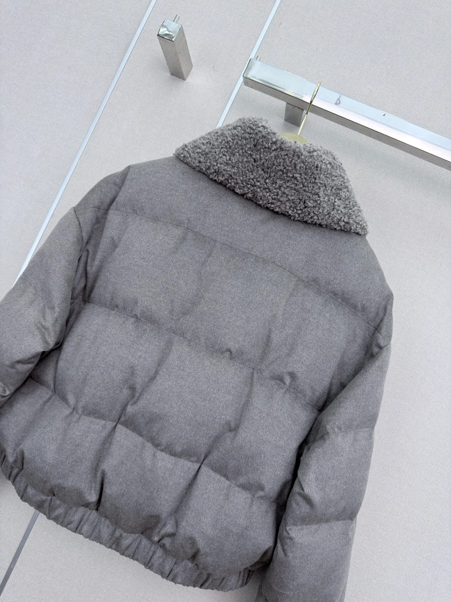 Куртки И Пуховики Женские Brunello Cucinelli 18185770