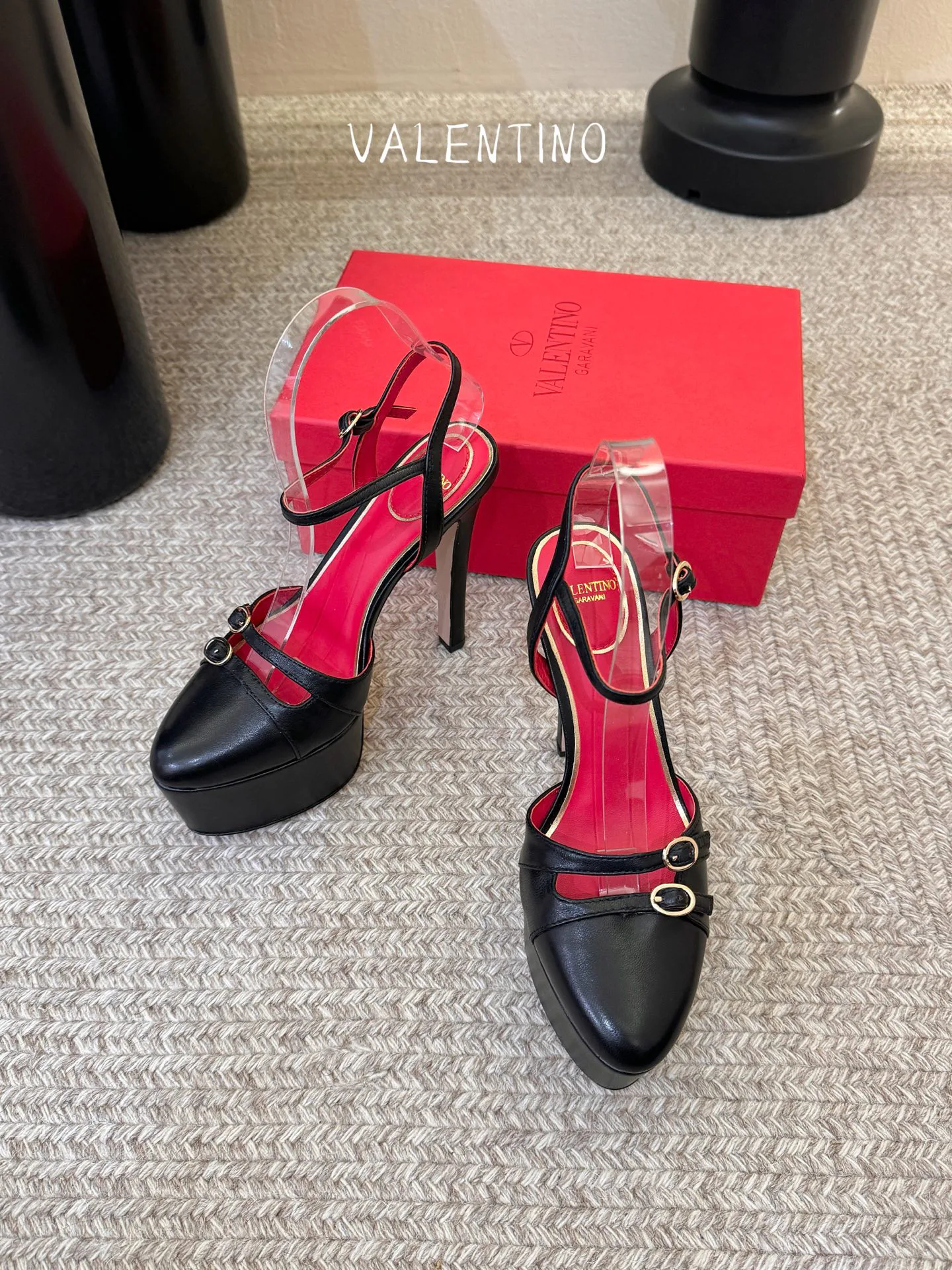 Босоножки Женские Valentino 11633138